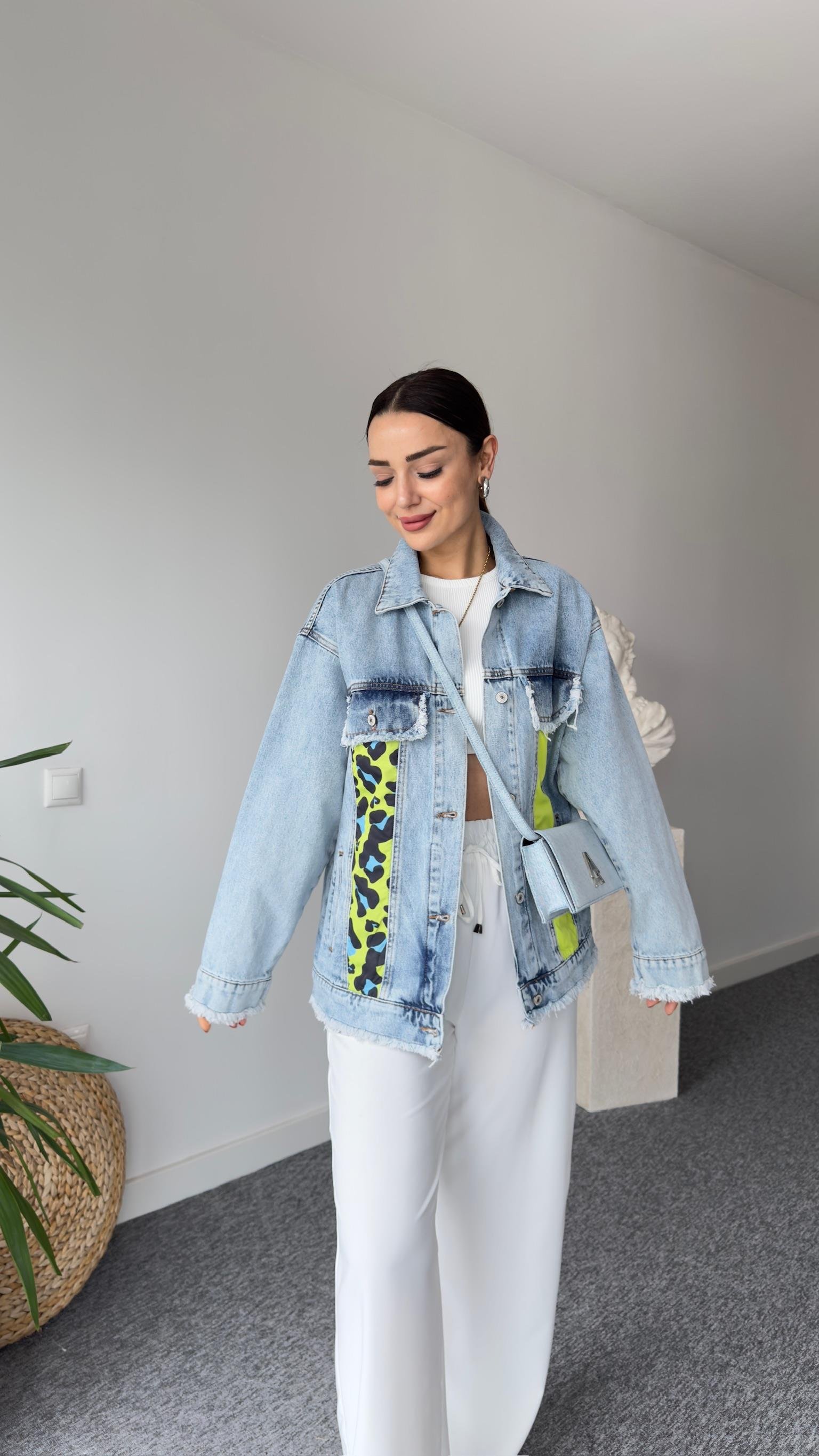 Lera Yeşil Leopar Detaylı Tasarım Jean Ceket