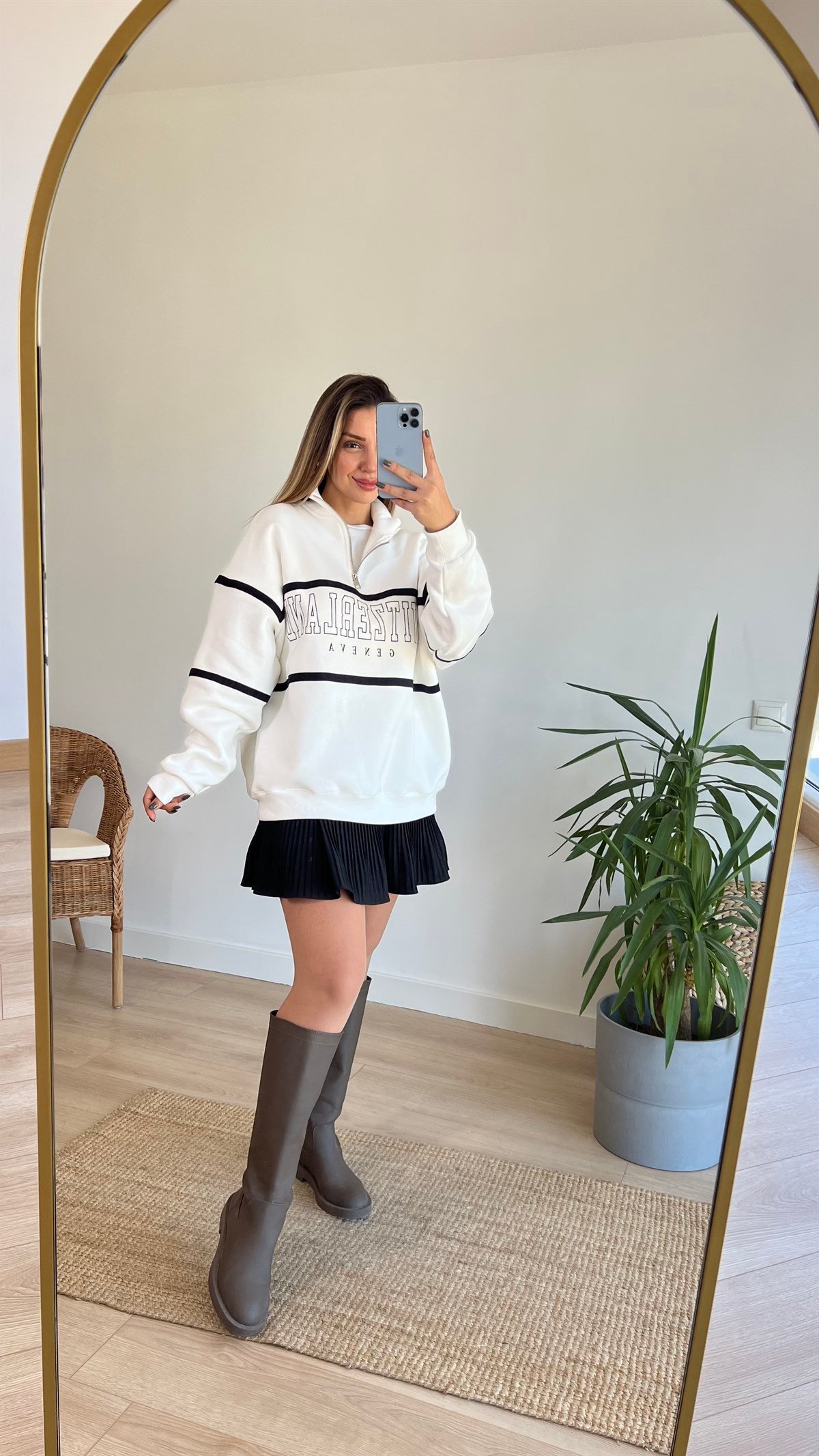Yazı Detaylı Unisex Sweatshirt
