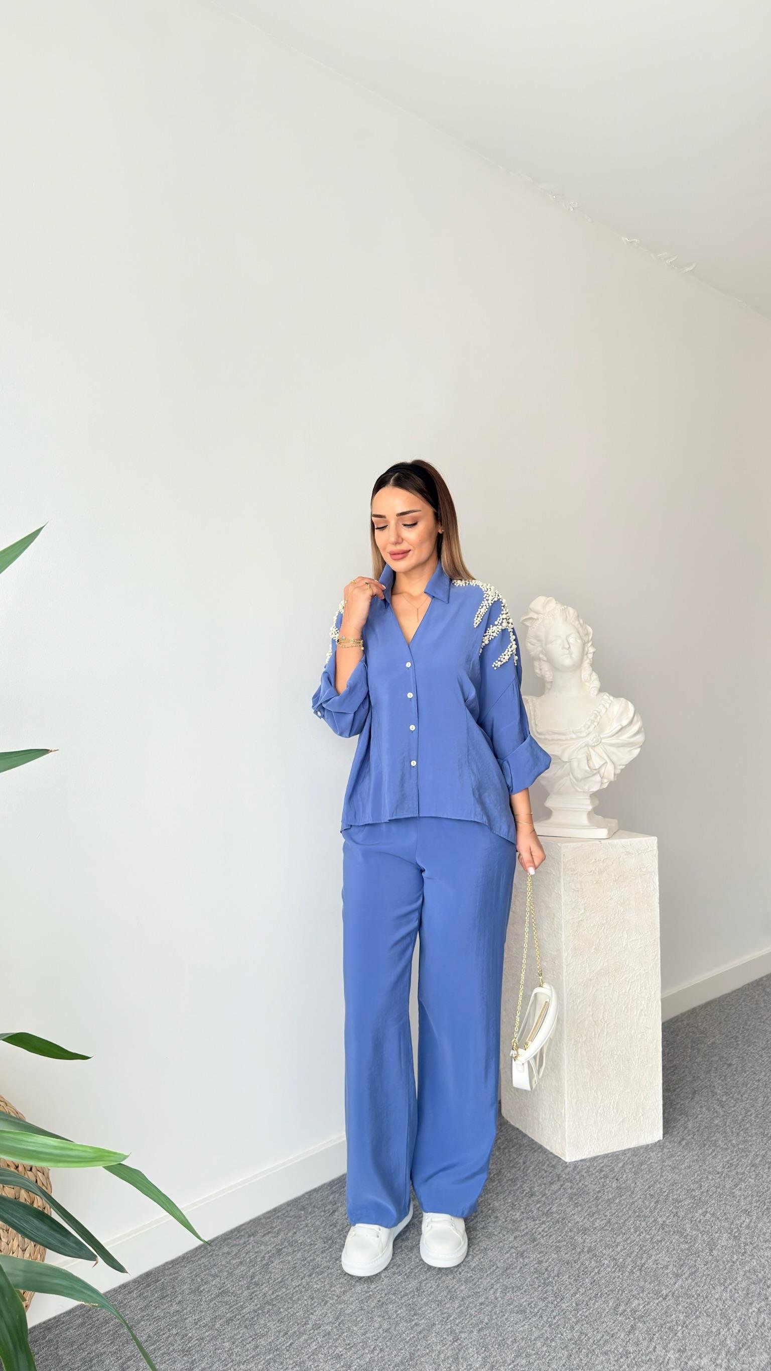 Mavi Ruja İncili Tasarım Takım