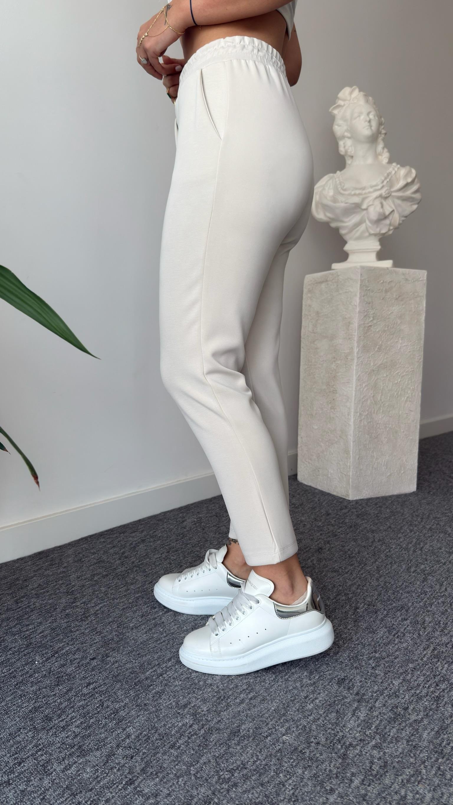 Bej Klara Premium İncili Modal Takım