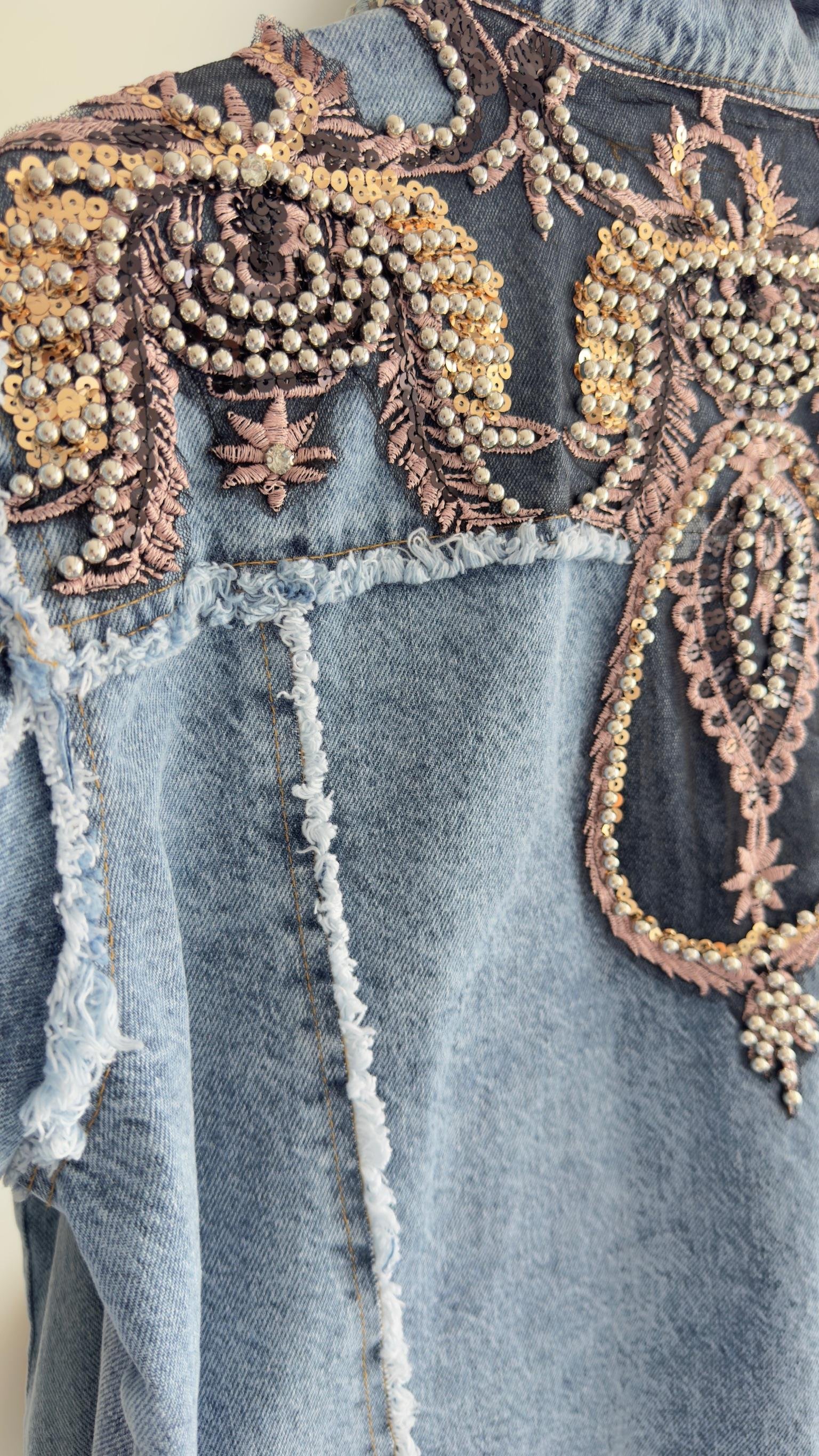 Sled Tasarım İşlemli Jean Ceket
