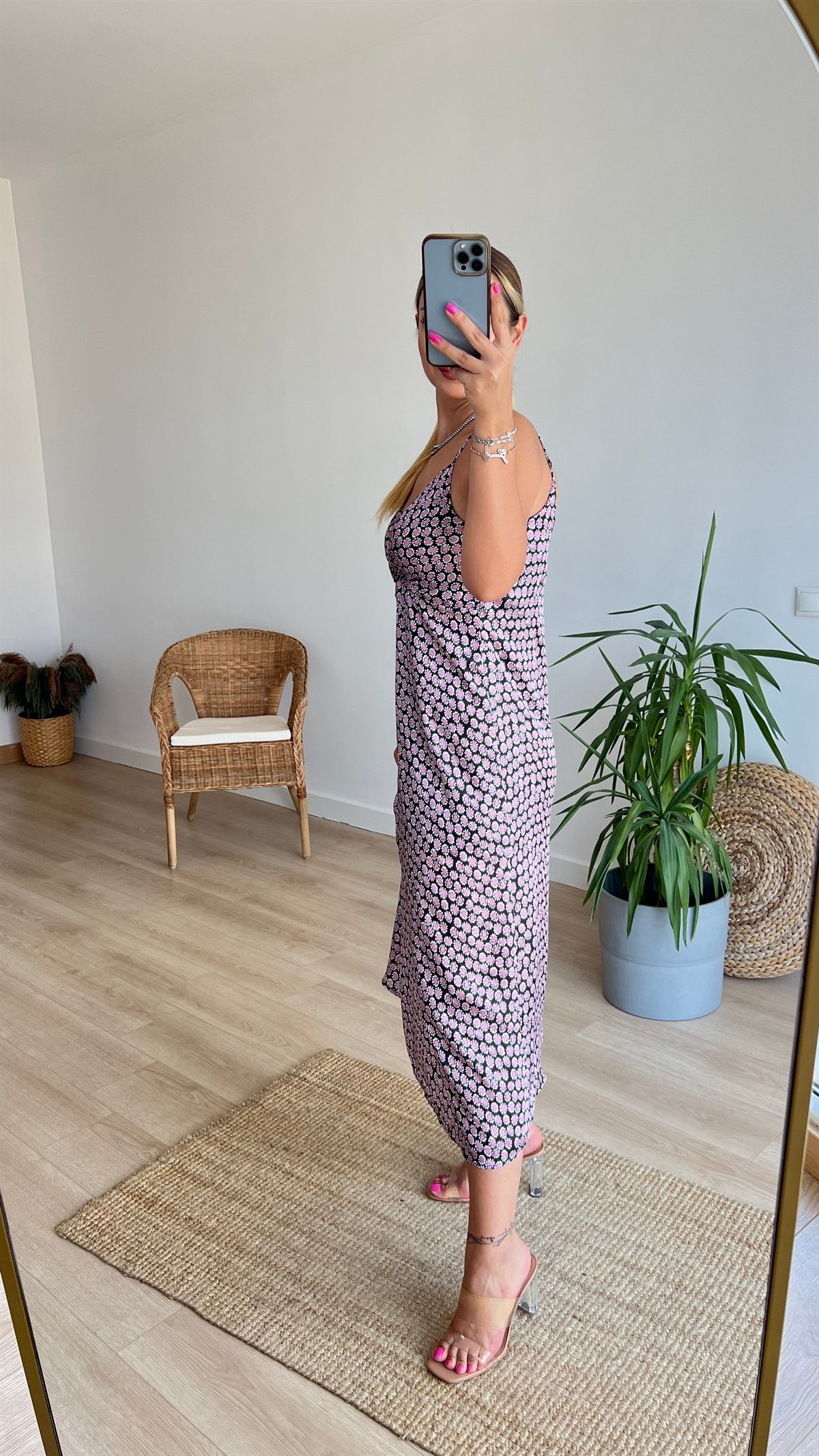 Zara Model Askılı Saten Elbise