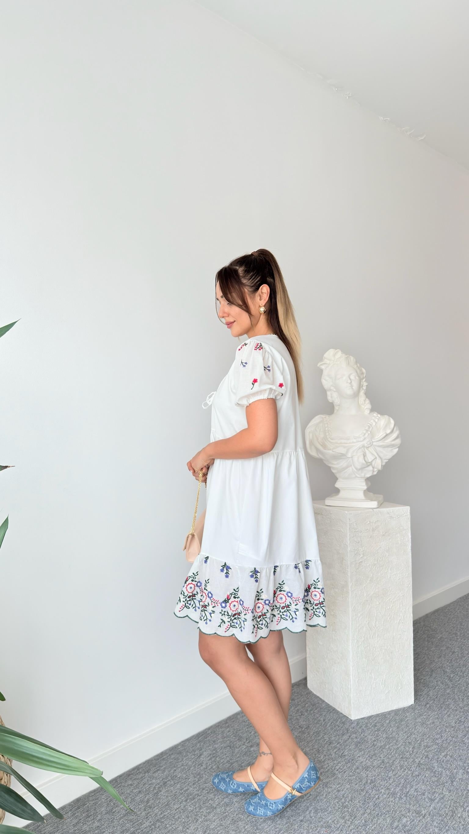Ruse Nakış Detaylı Poplin Elbise 
