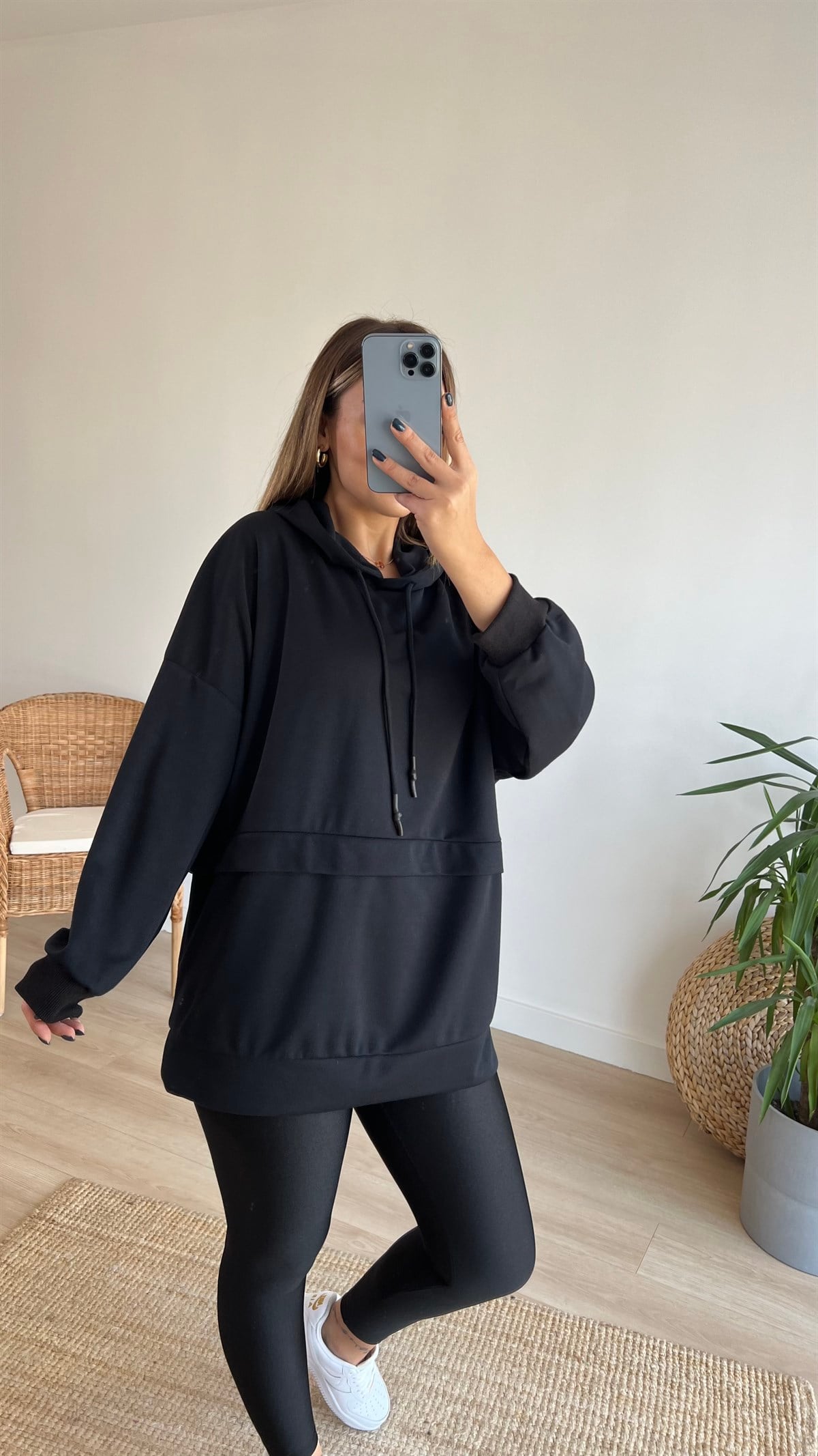 Siyah Oversize Kapüşonlu Sweat