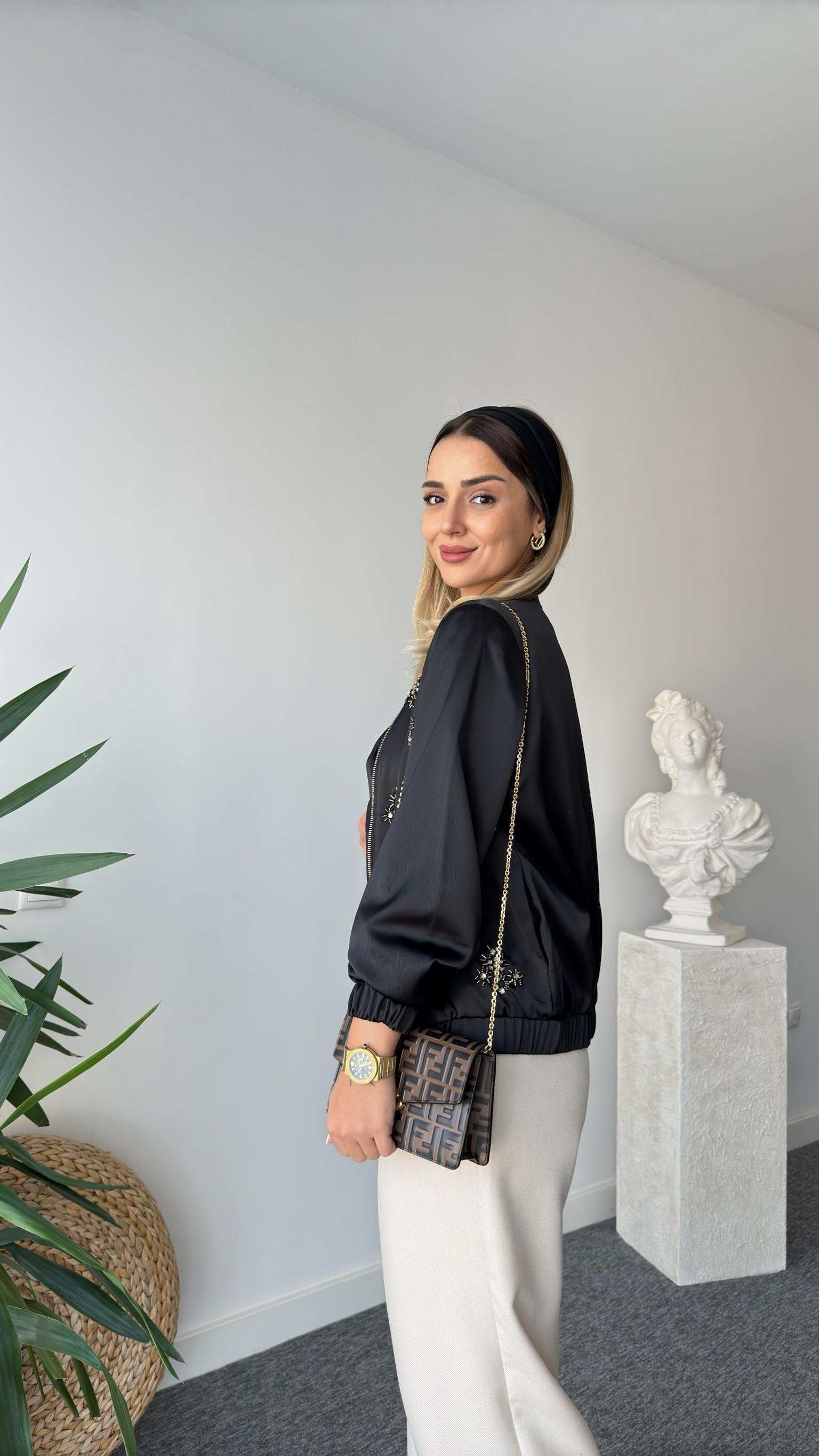 Flav Taş Detaylı Saten Bomber Ceket