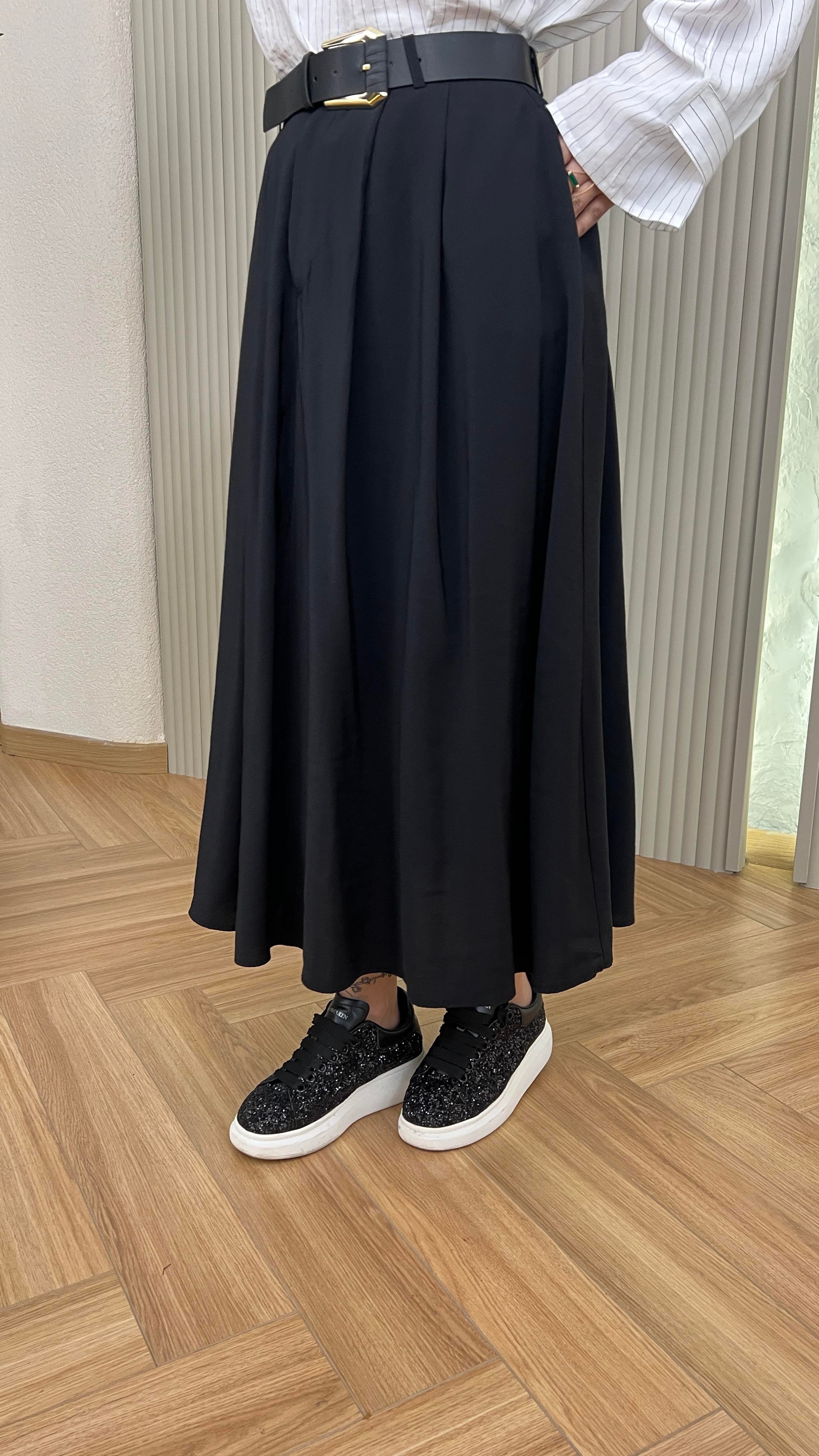 Enza Kemerli Siyah Tensel Etek
