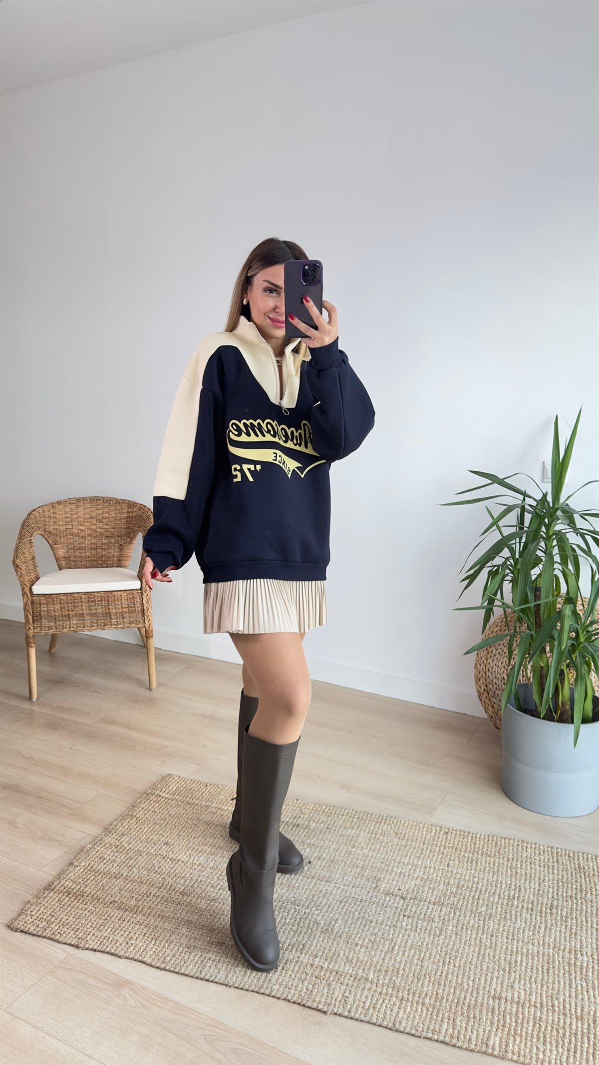 Lacivert Bej Baskılı Sweatshirt