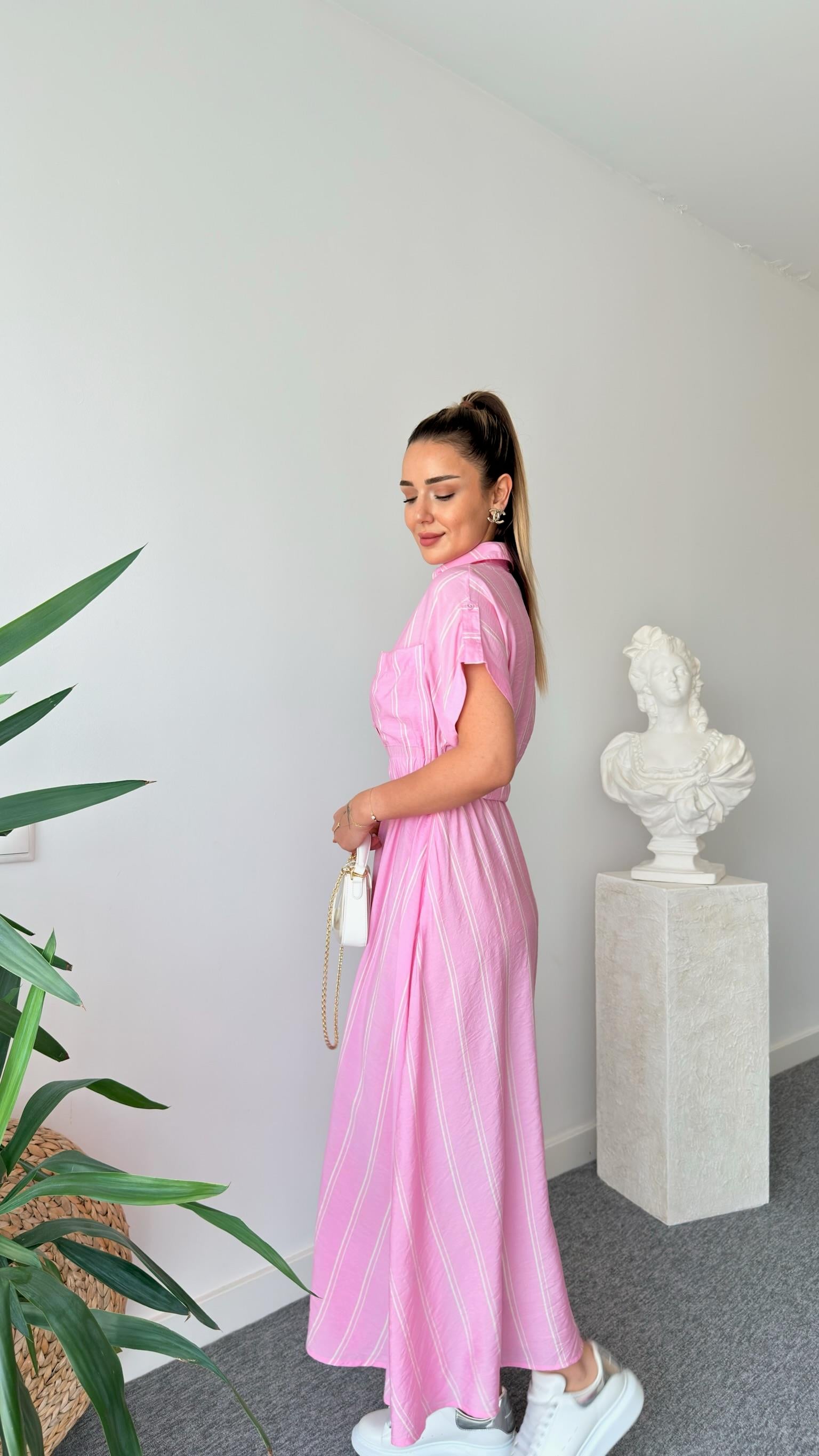 Pembe Varela Çizgili Gömlek Yaka Elbise