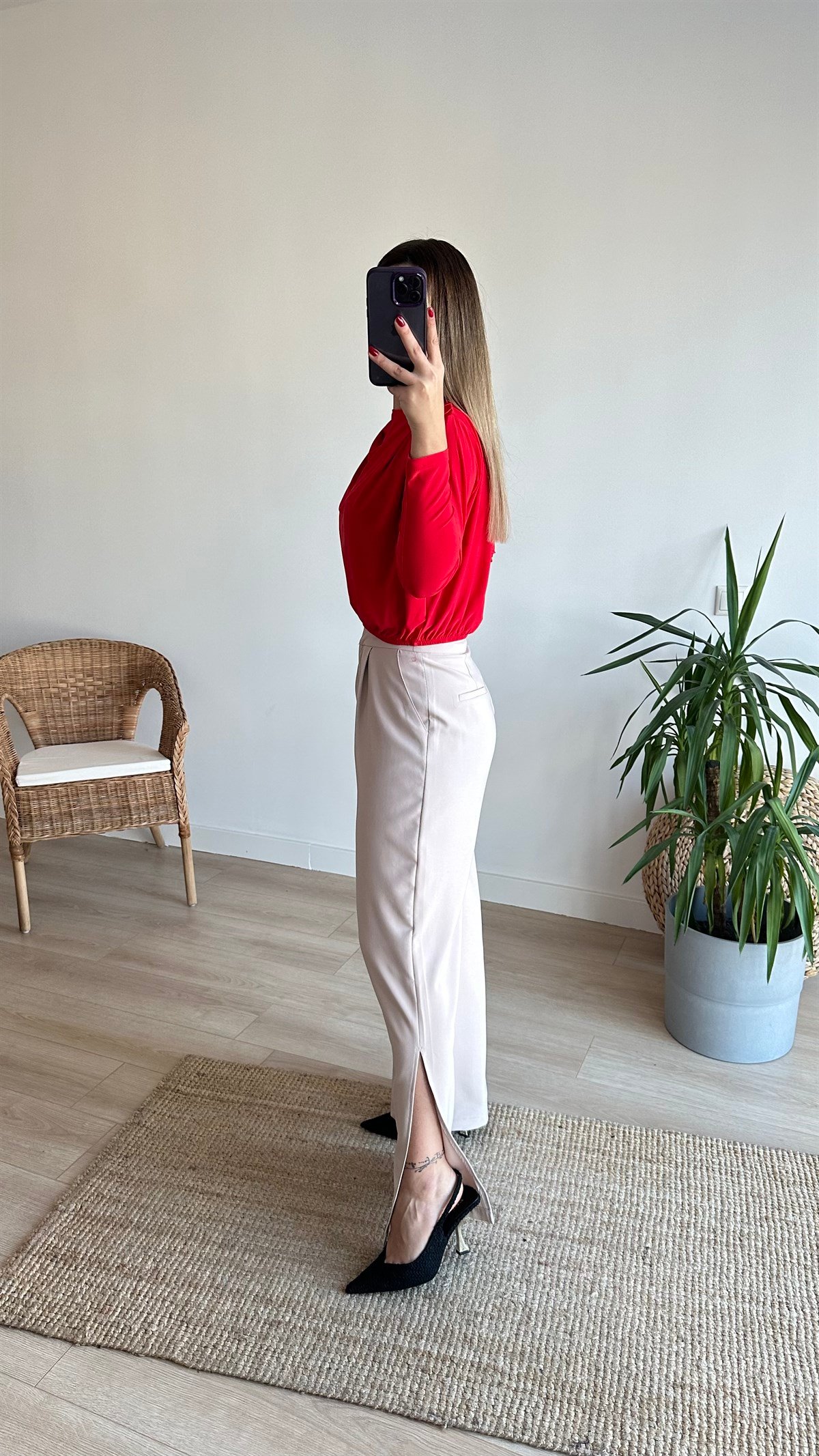 Büzgülü Kırmızı Bluz 