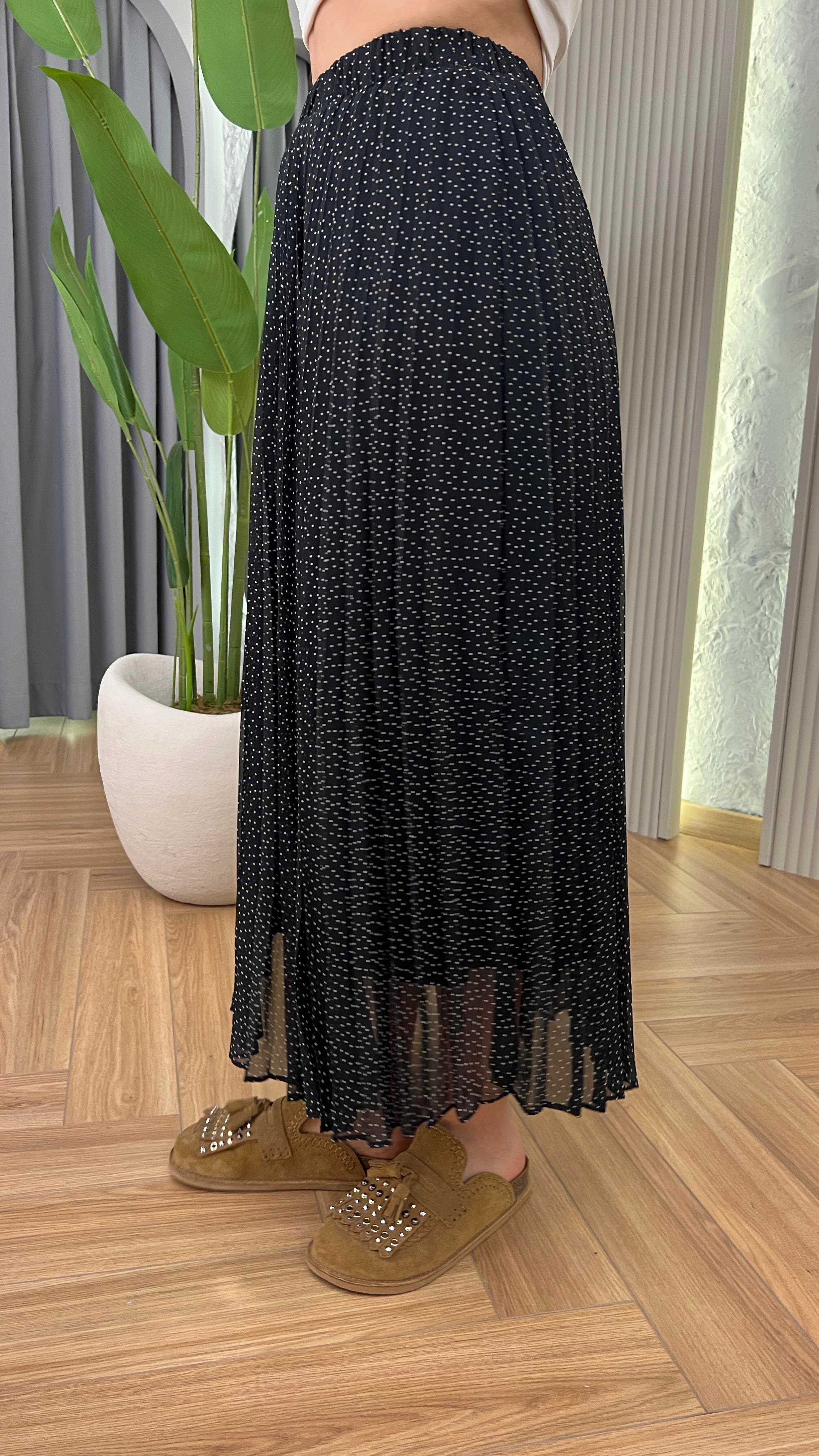 Nulla Puantiye Desenli Astarlı Şifon Etek