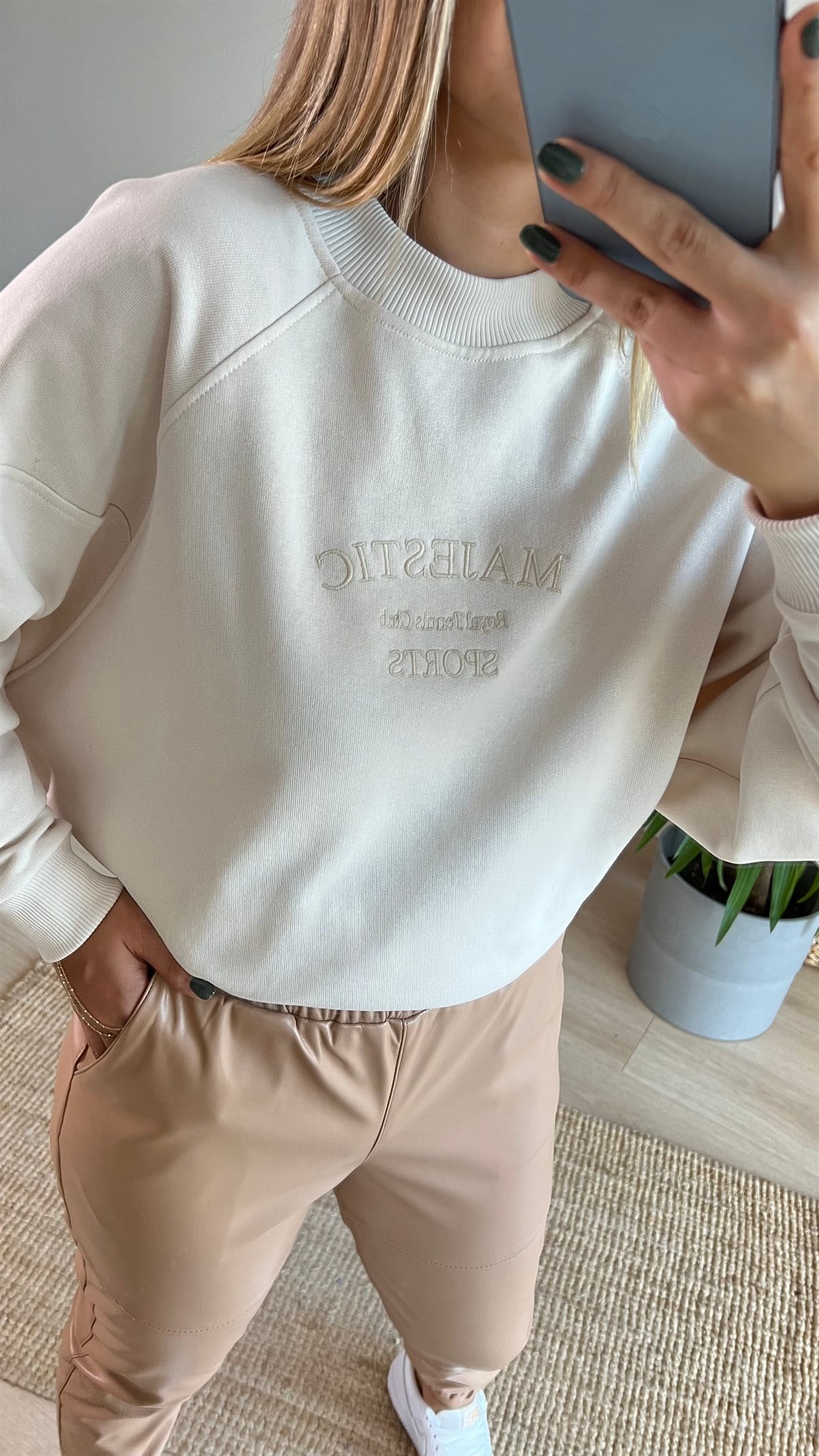 Orijinal Marka Yazı Detaylı Bej Sweat