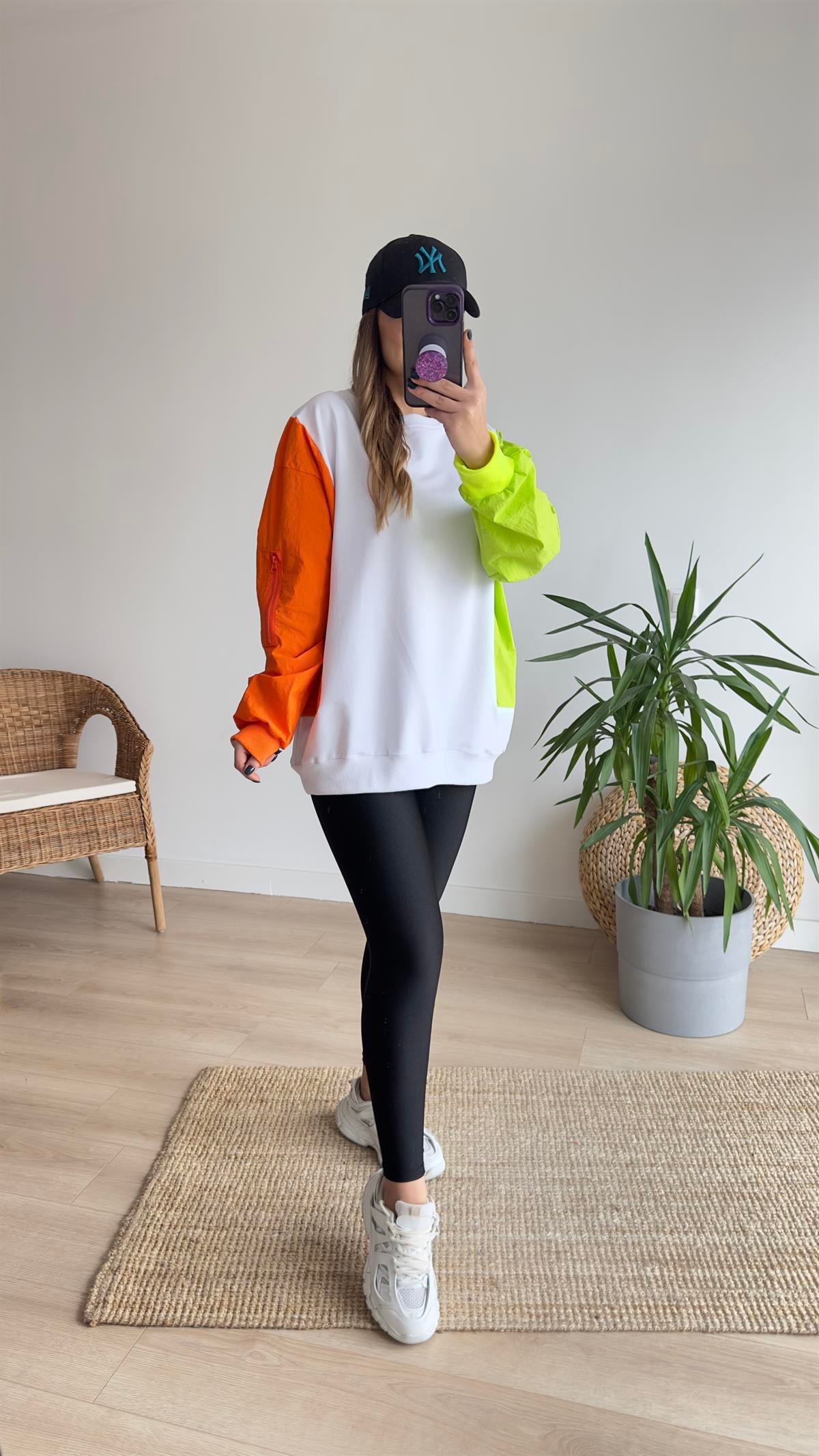 Marka Model Yeşil Paraşüt Garni Sweat