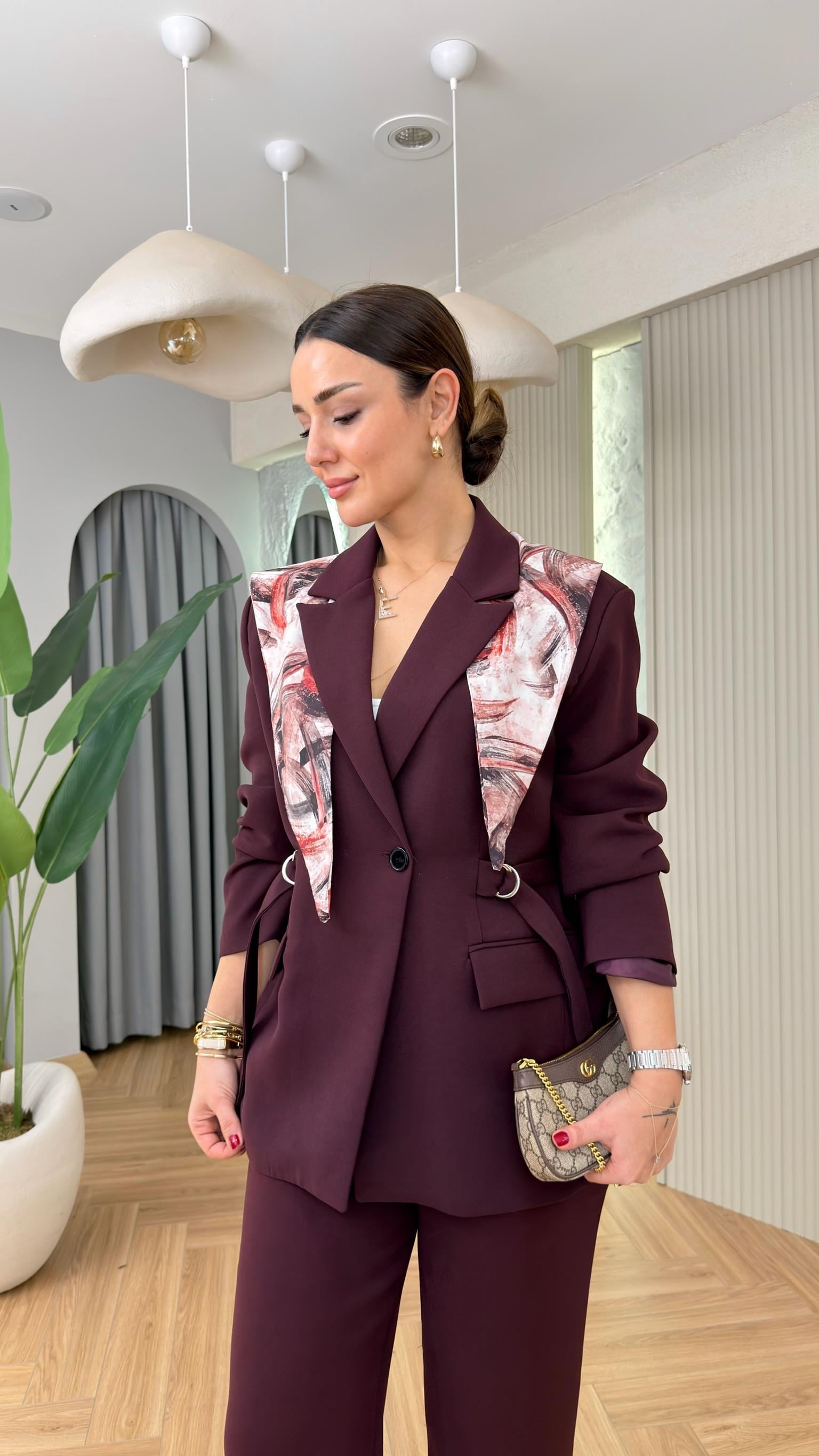 Bordo Şal Detaylı Tasarım Blazer Takım