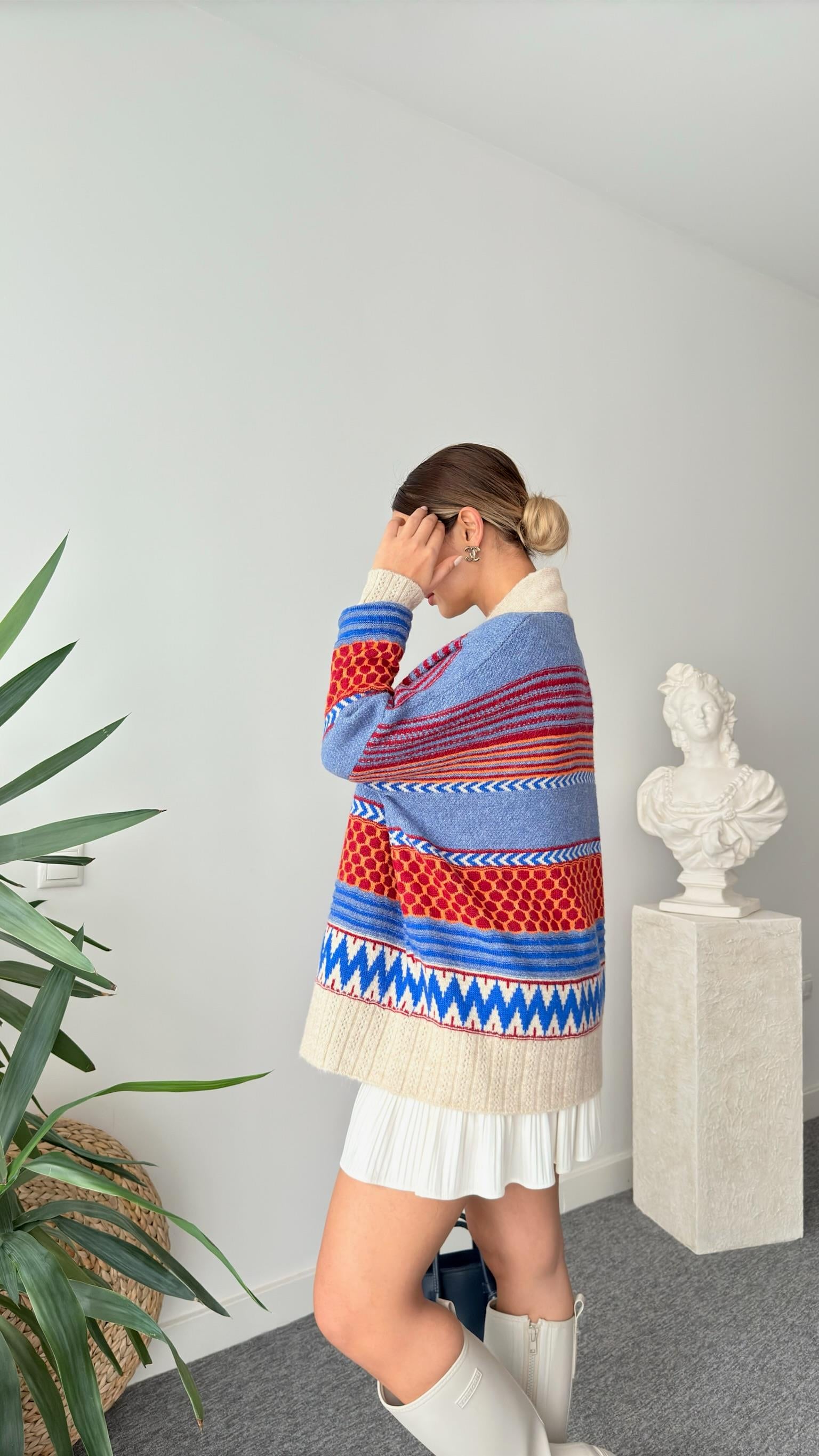 Deri Kemer Detay Mavi Tasarım Hırka