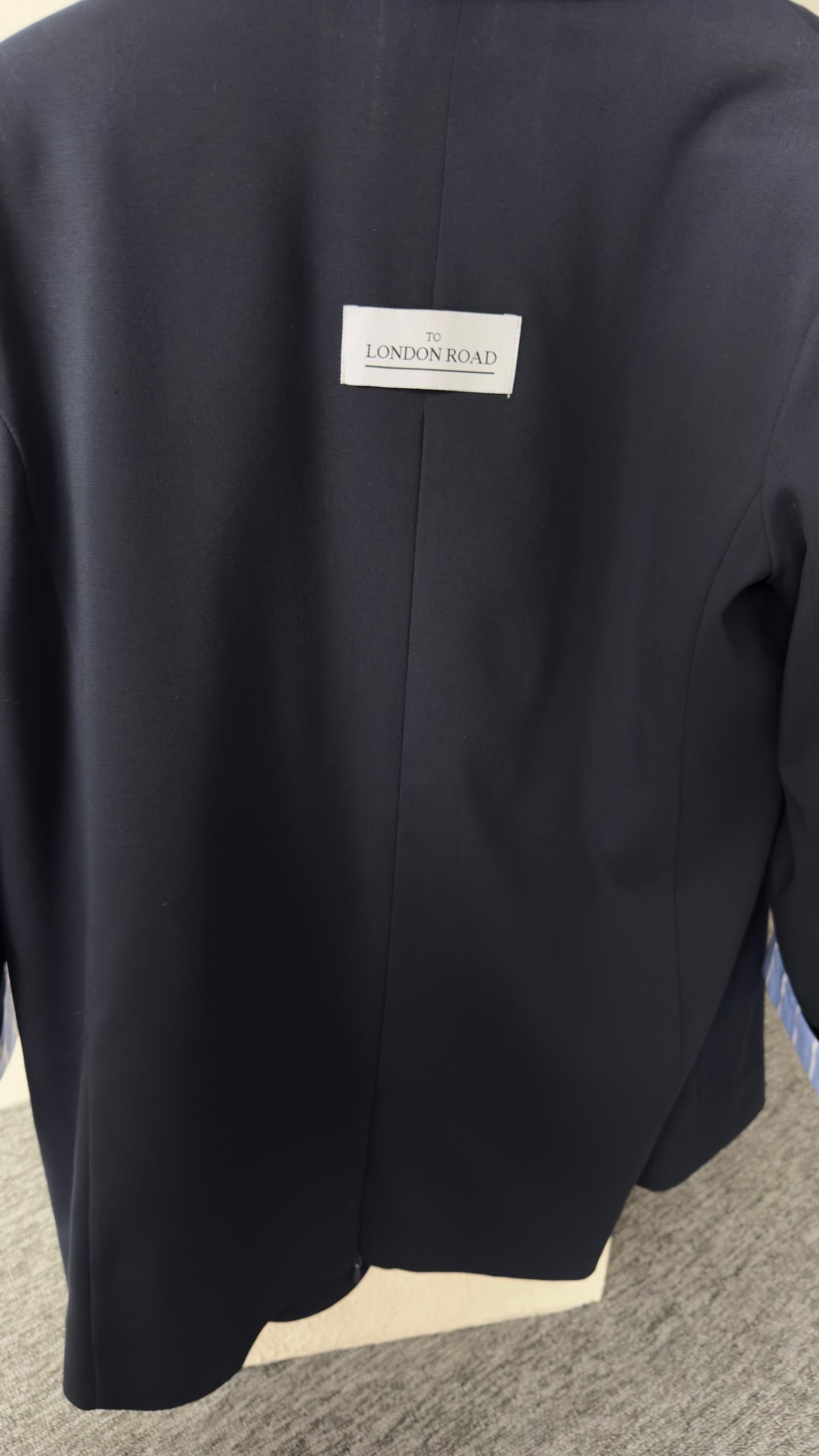 Sırtı Fermuarlı Lacivert Blazer Ceket
