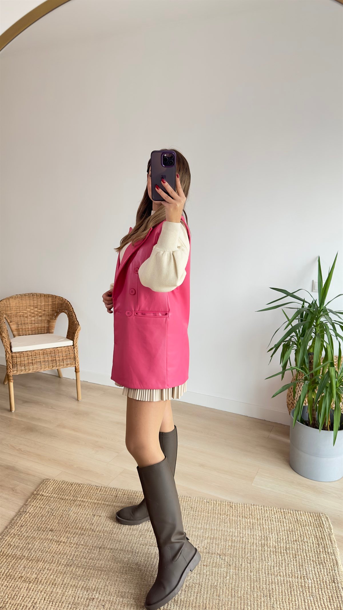 Pembe Deri Yelek
