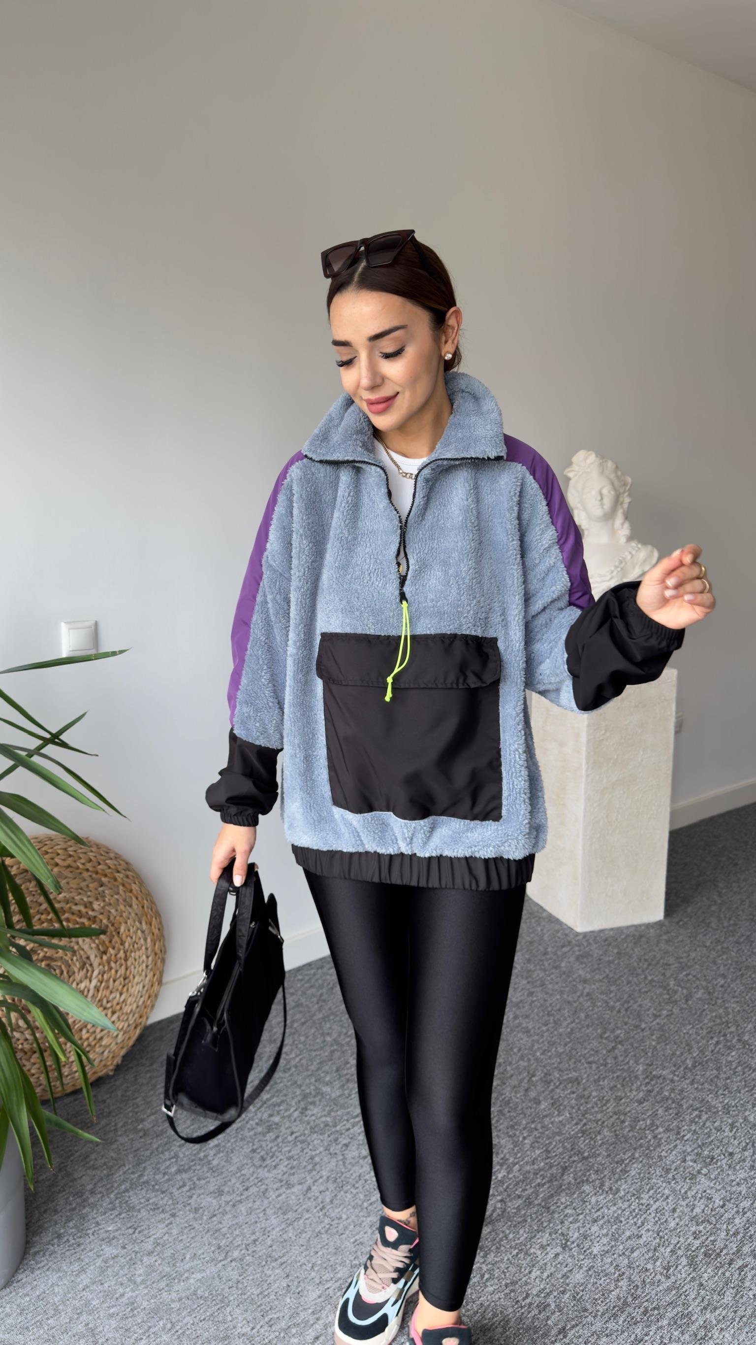 Kanguru Cep Detaylı Peluş Sweat