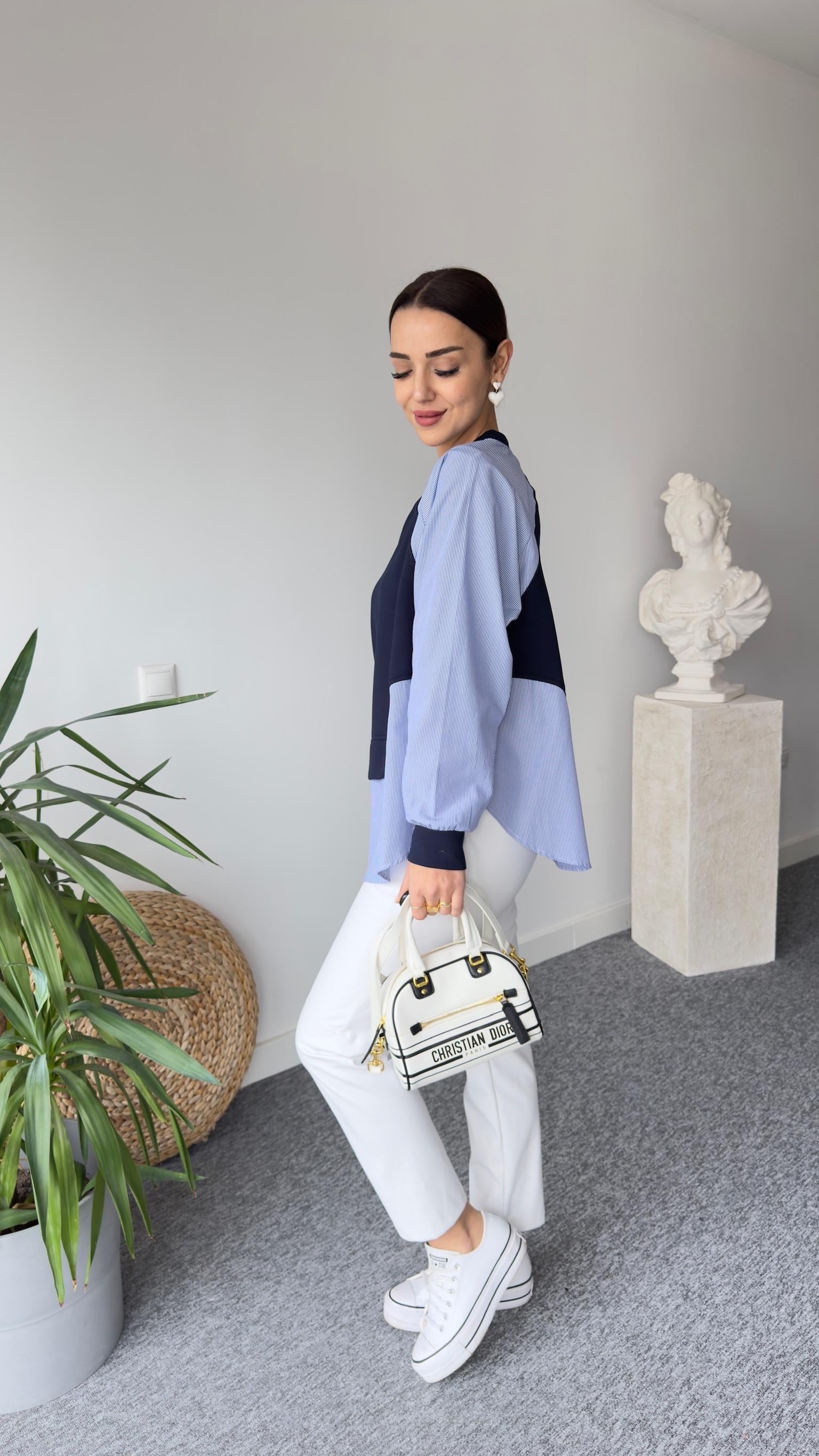 Yan Gömlek Parçalı Lacivert Model Sweat
