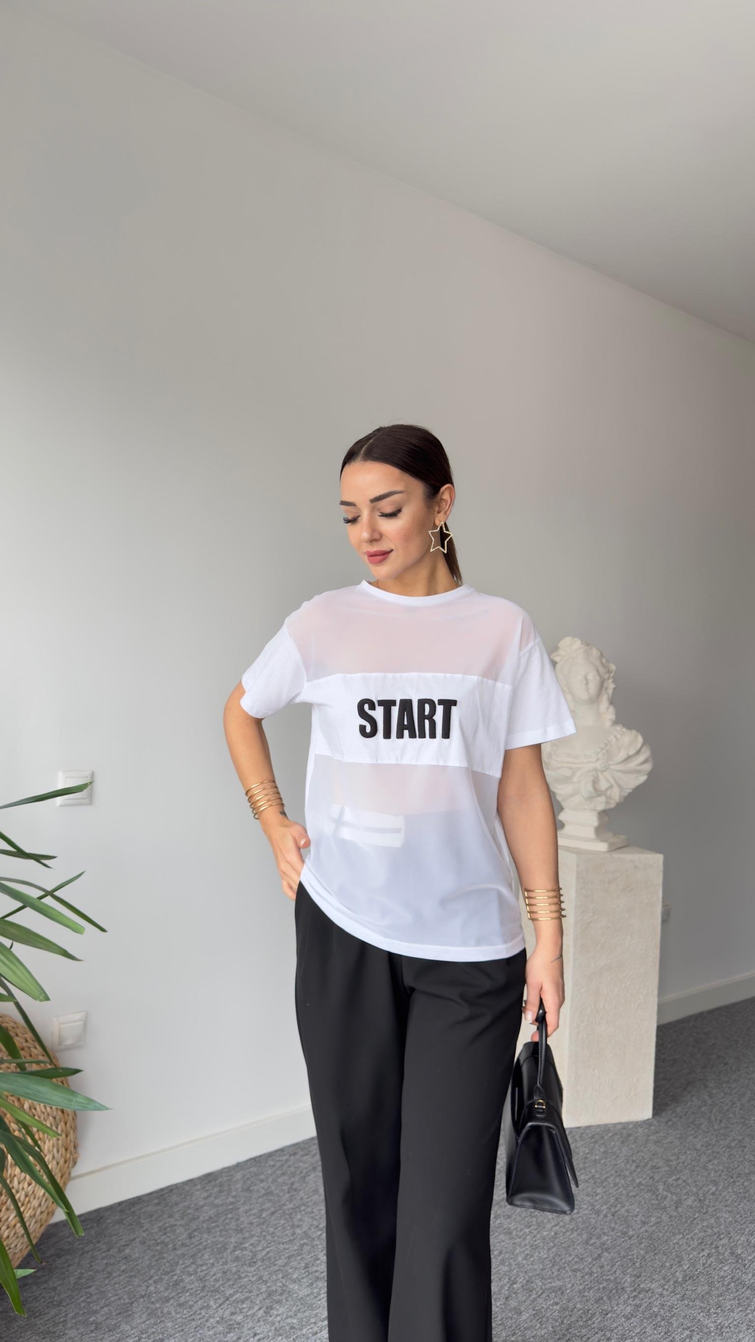 Start Yazı Detay Beyaz Tül Tshirt