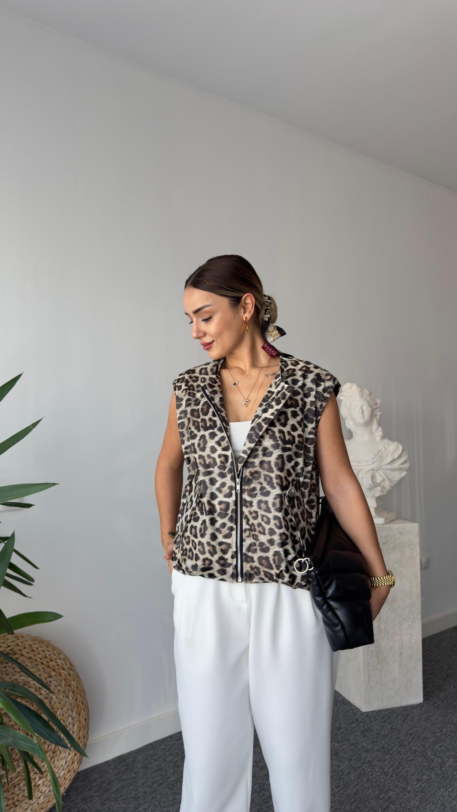 Greta Leopar Desenli Deri Yelek