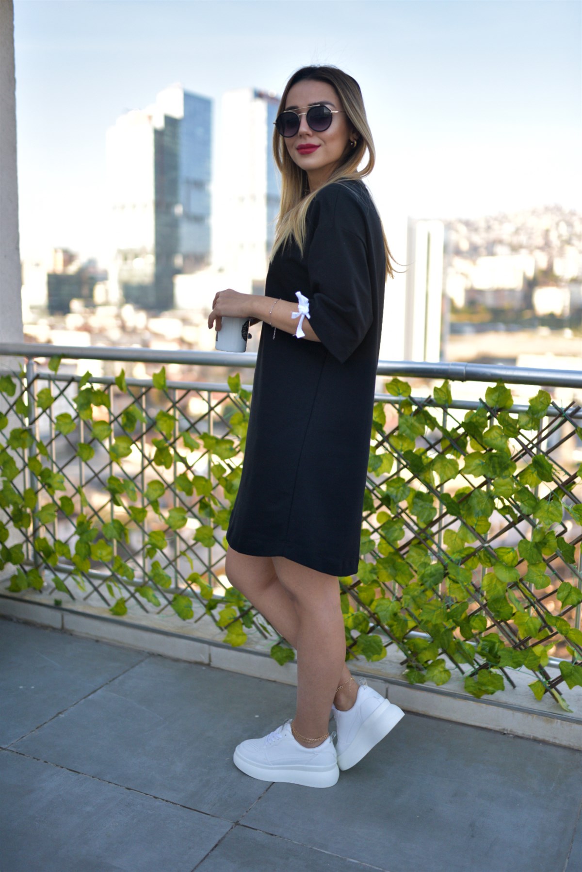 Yazı Detaylı Siyah Basic Elbise