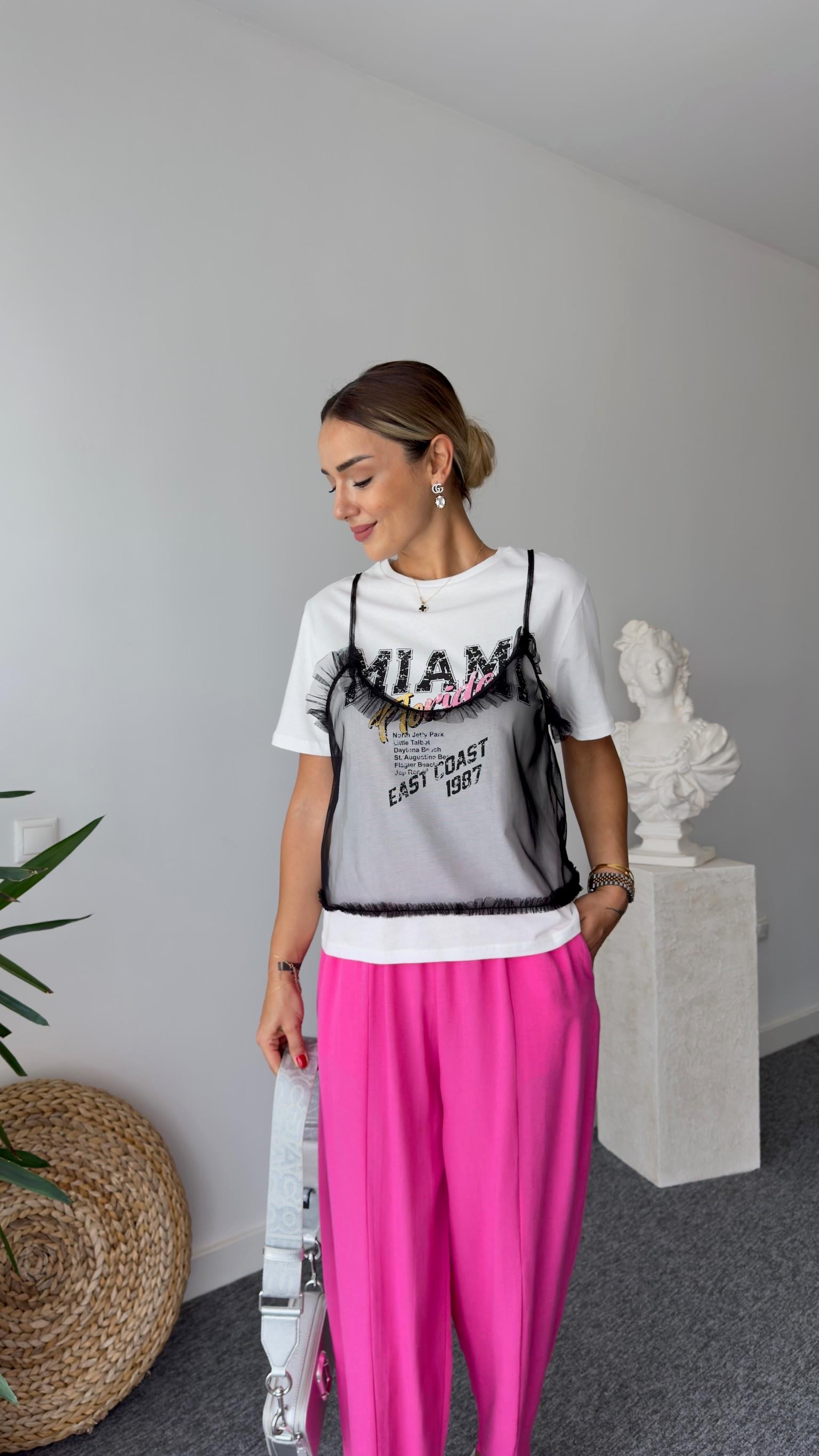 Tül Detaylı Baskılı Tshirt
