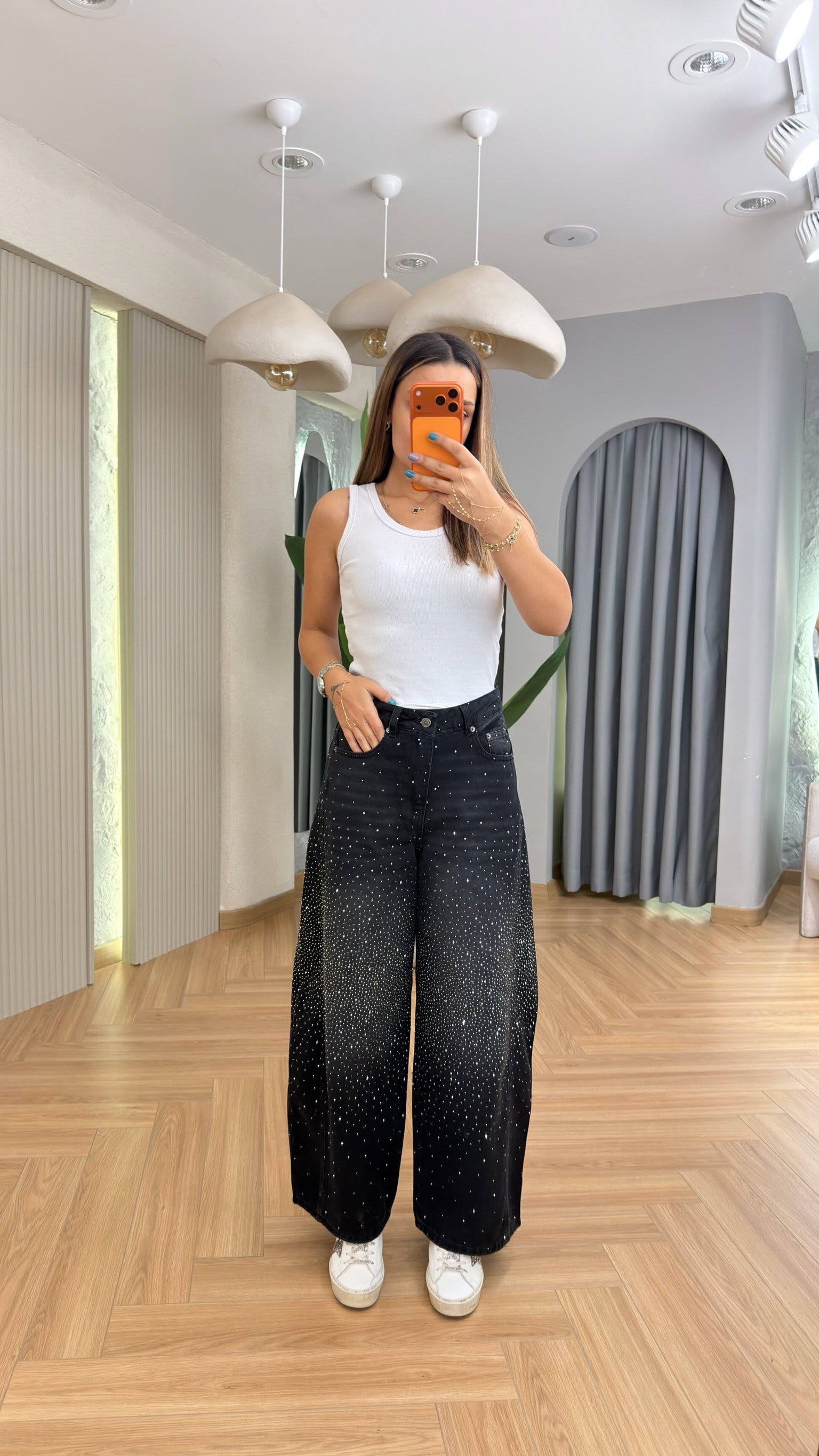 Nifas Taş Detaylı Balon Jean