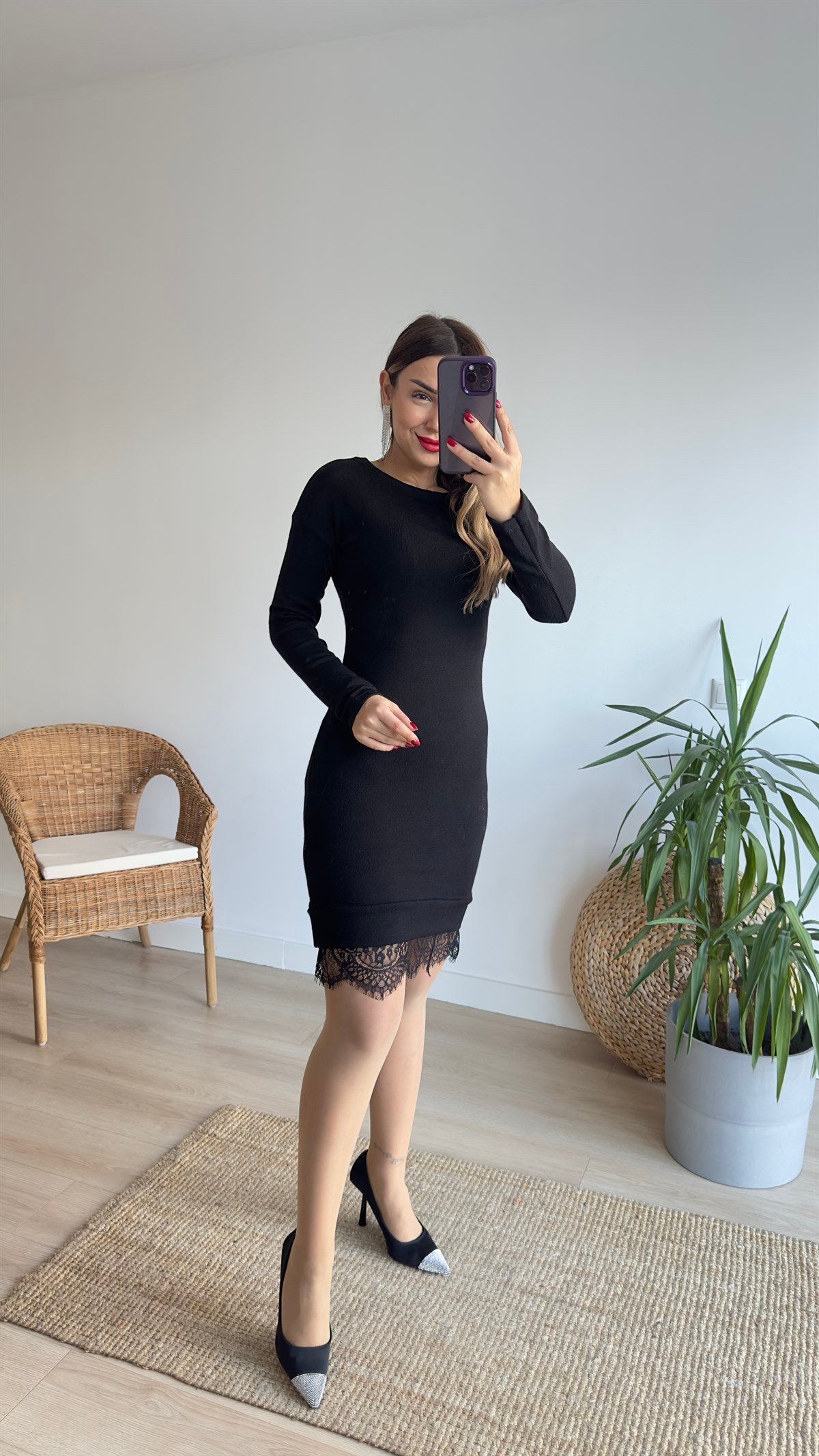 Dantel Detaylı Siyah Triko Elbise 