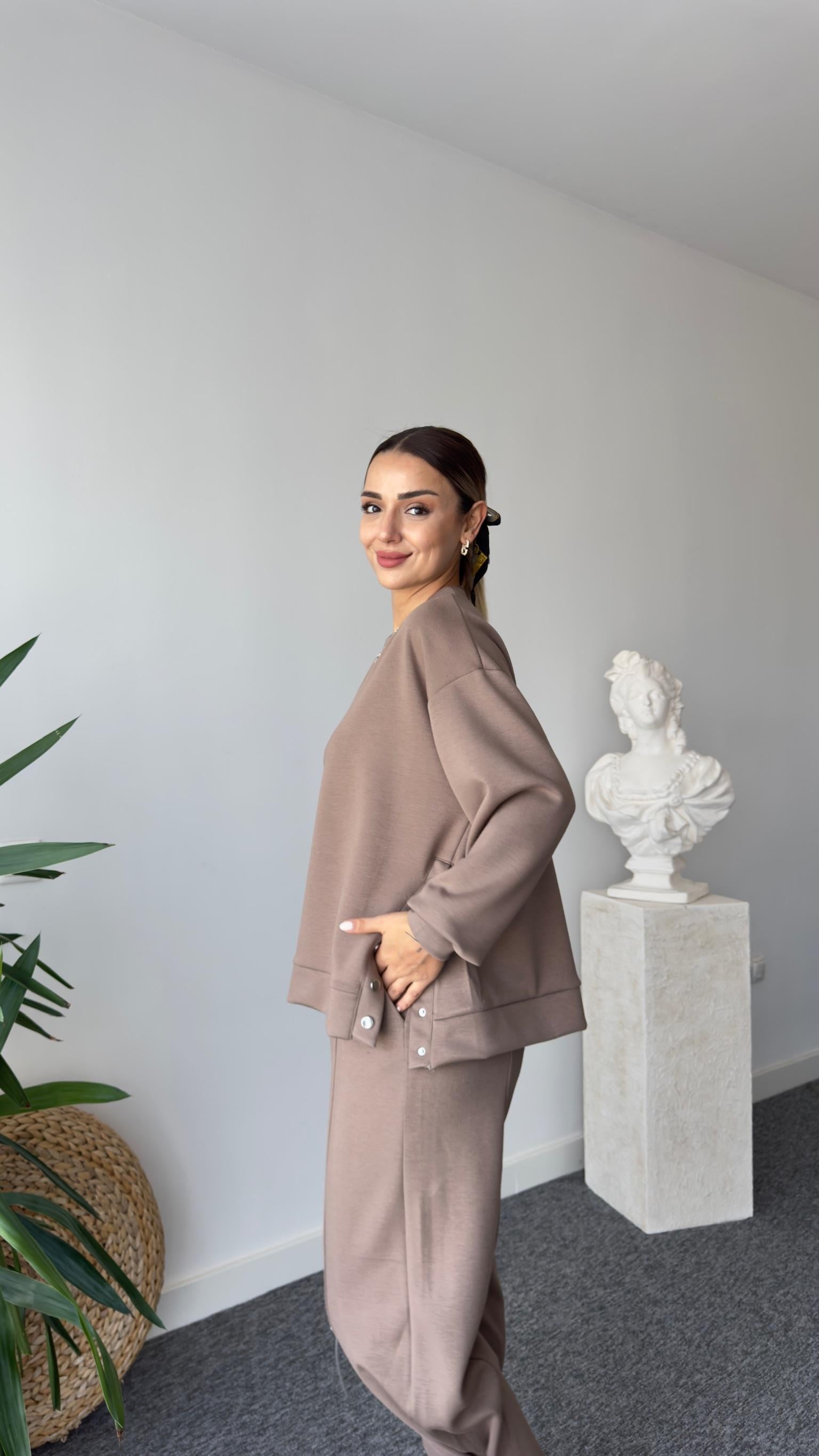 Miele Yanlar Düğmeli Modal Kahve Takım