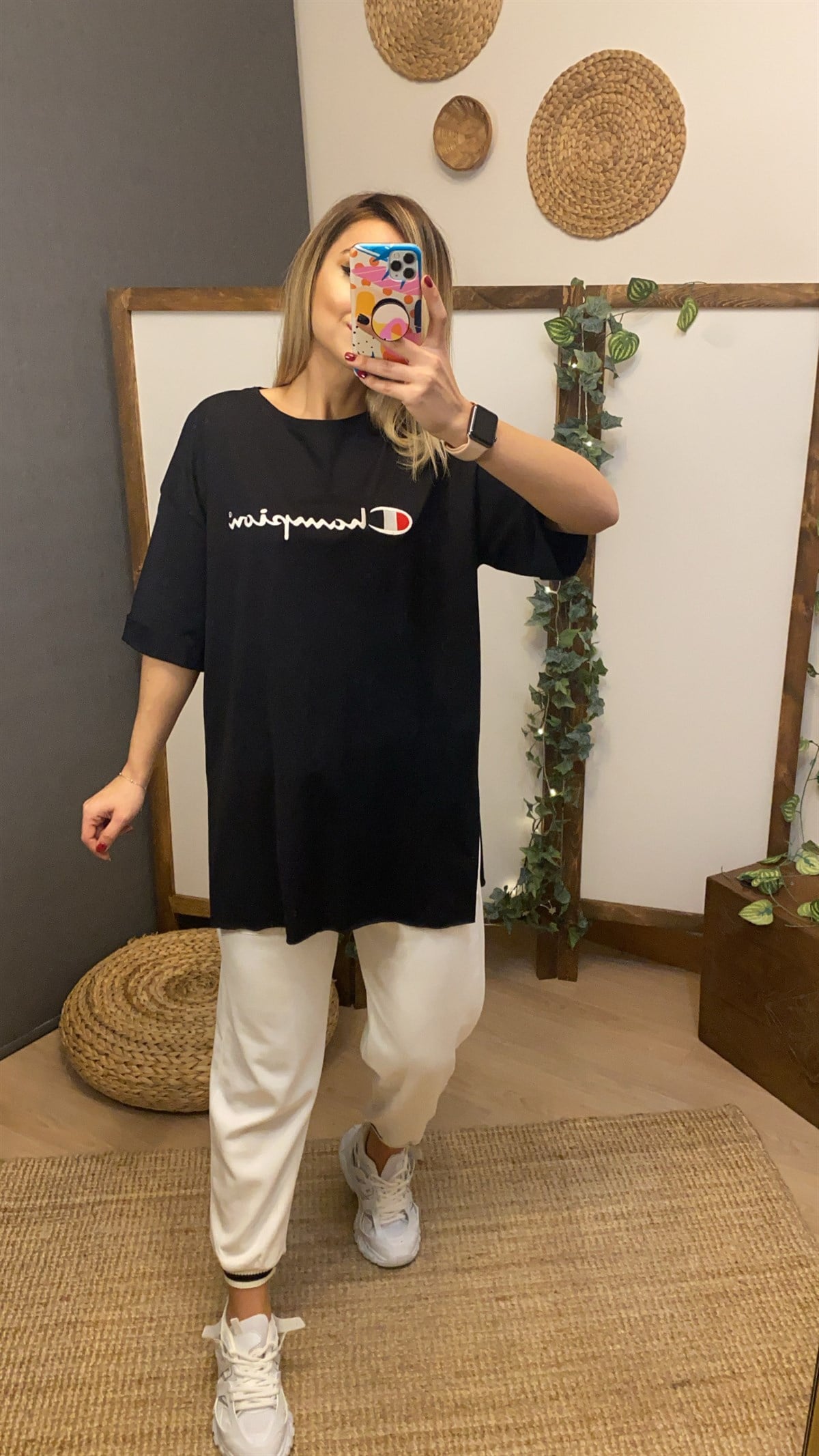 Nakışlı Champion Siyah Tshirt