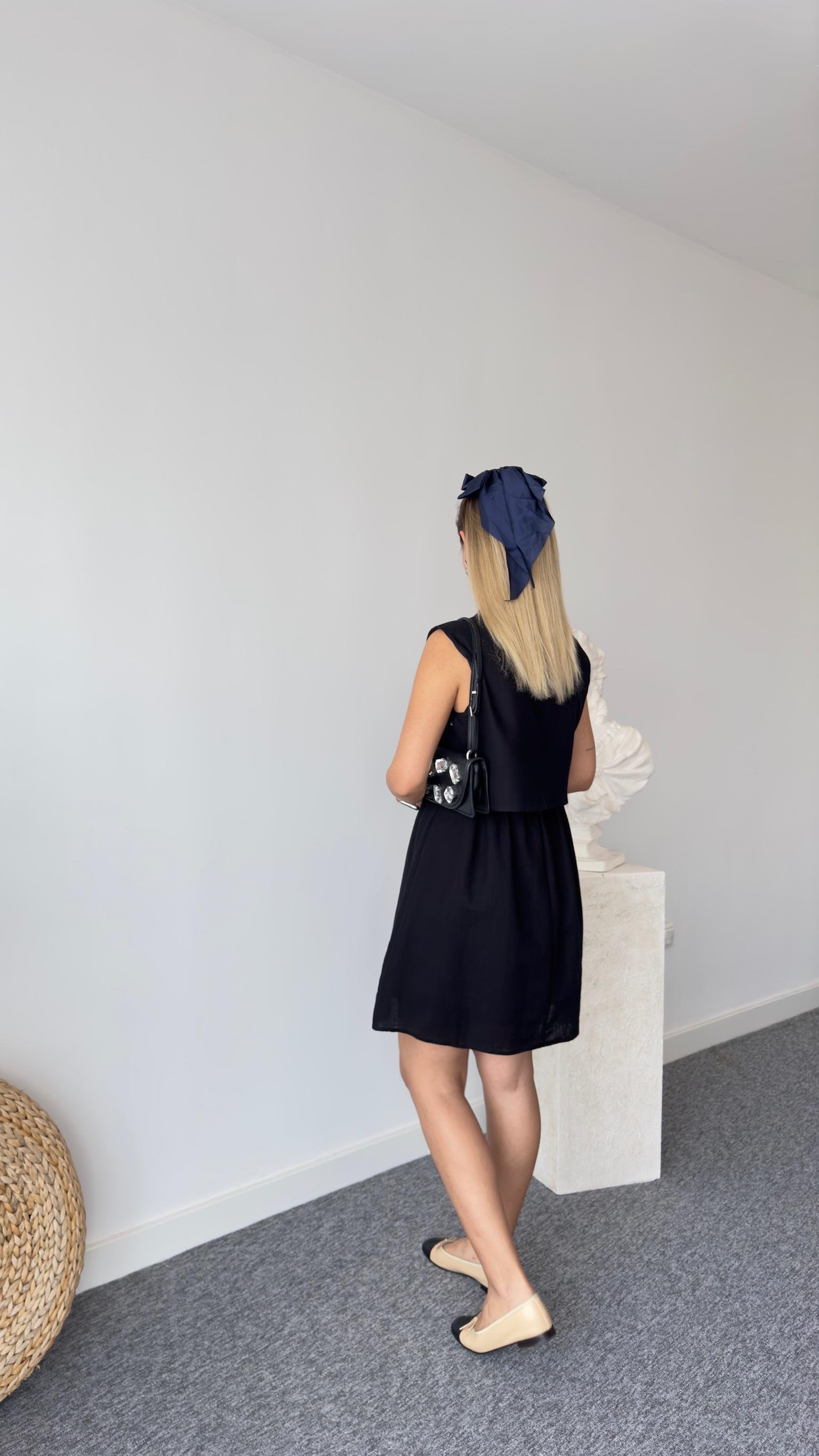 Orj Model Yelekli Siyah Elbise 