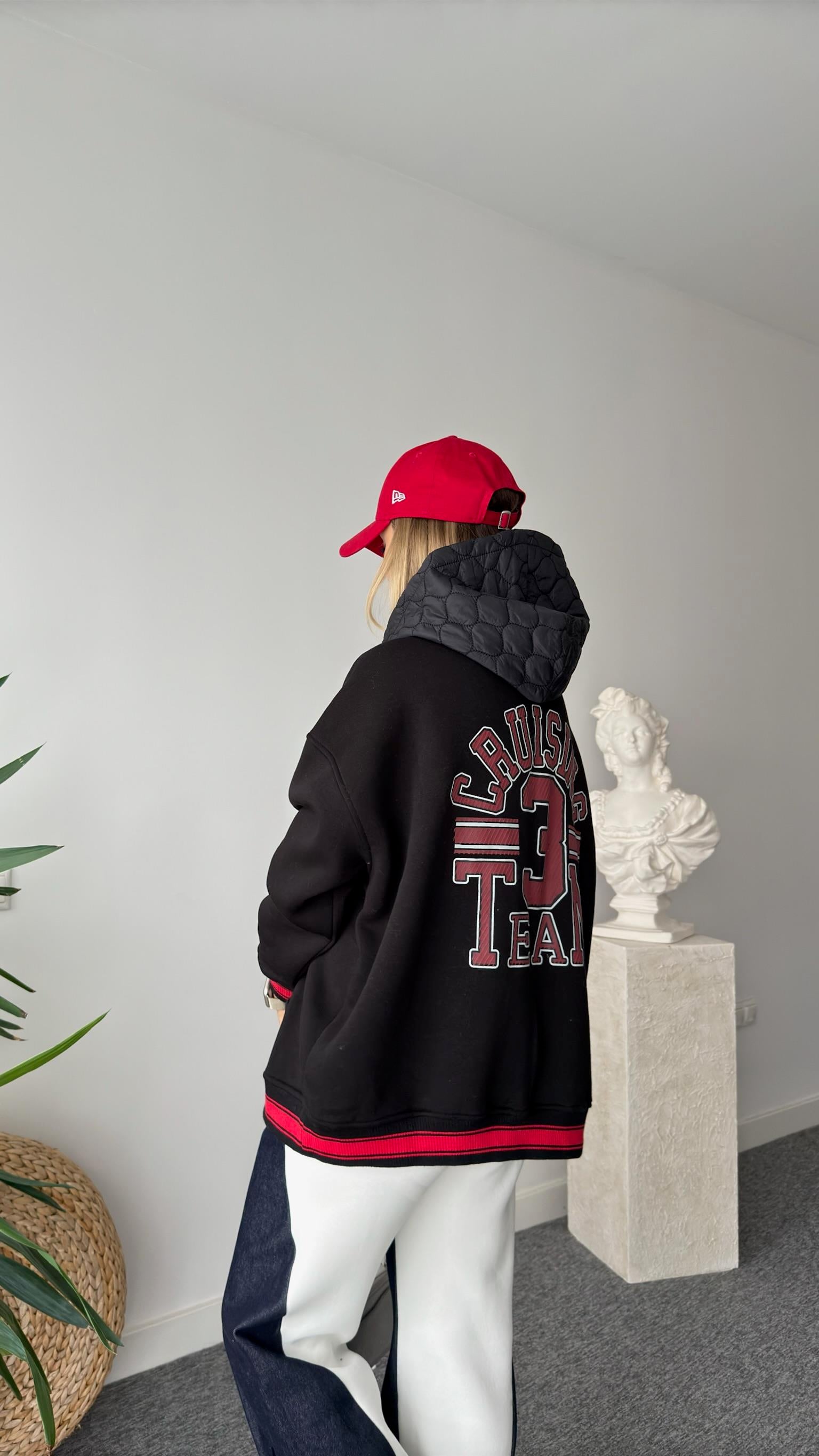 Eddy Yazılı Kapitone Kapüşonlu Siyah Sweatshirt