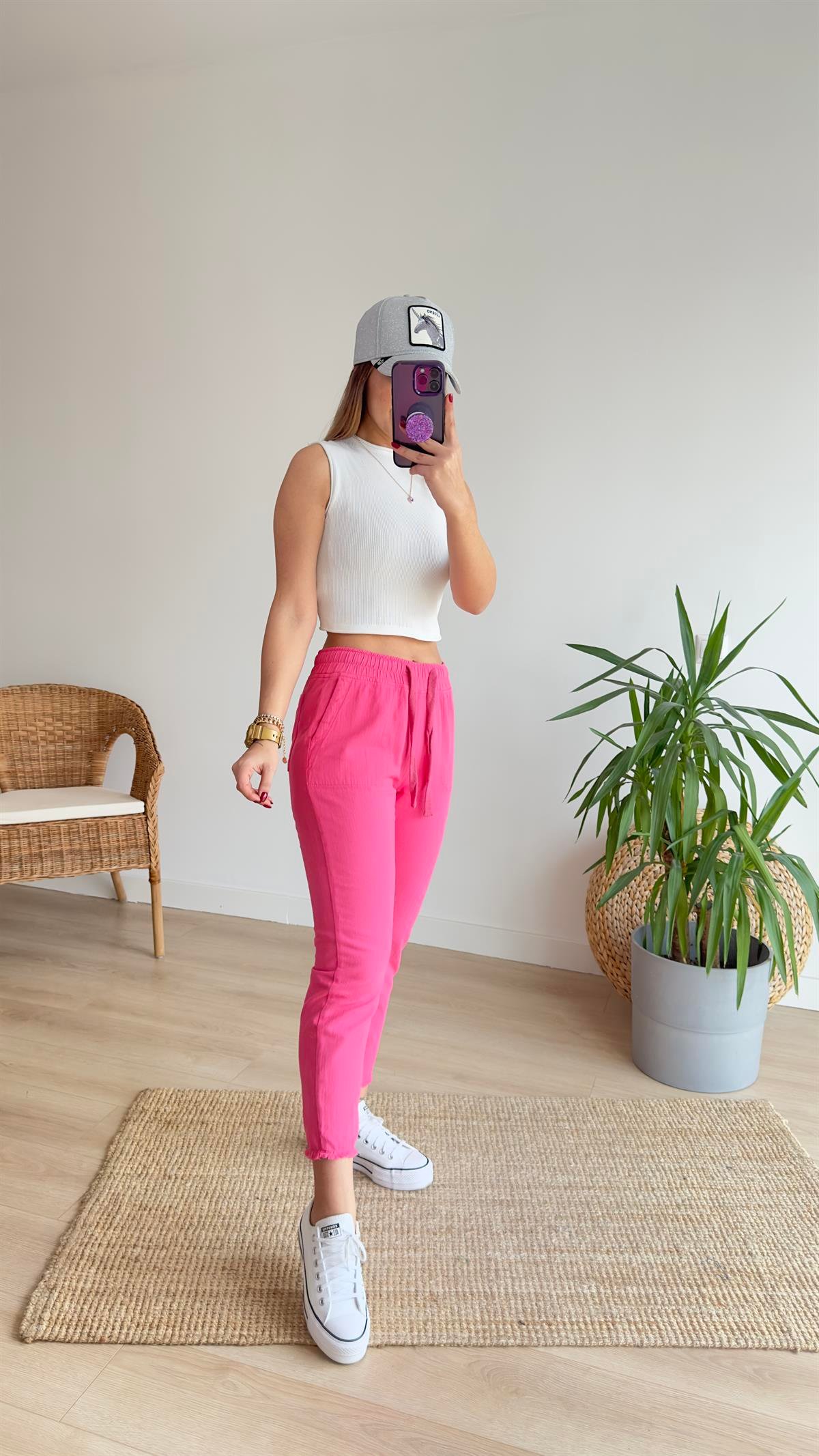 Pembe Paçası Püsküllü Gabardin Pantolon
