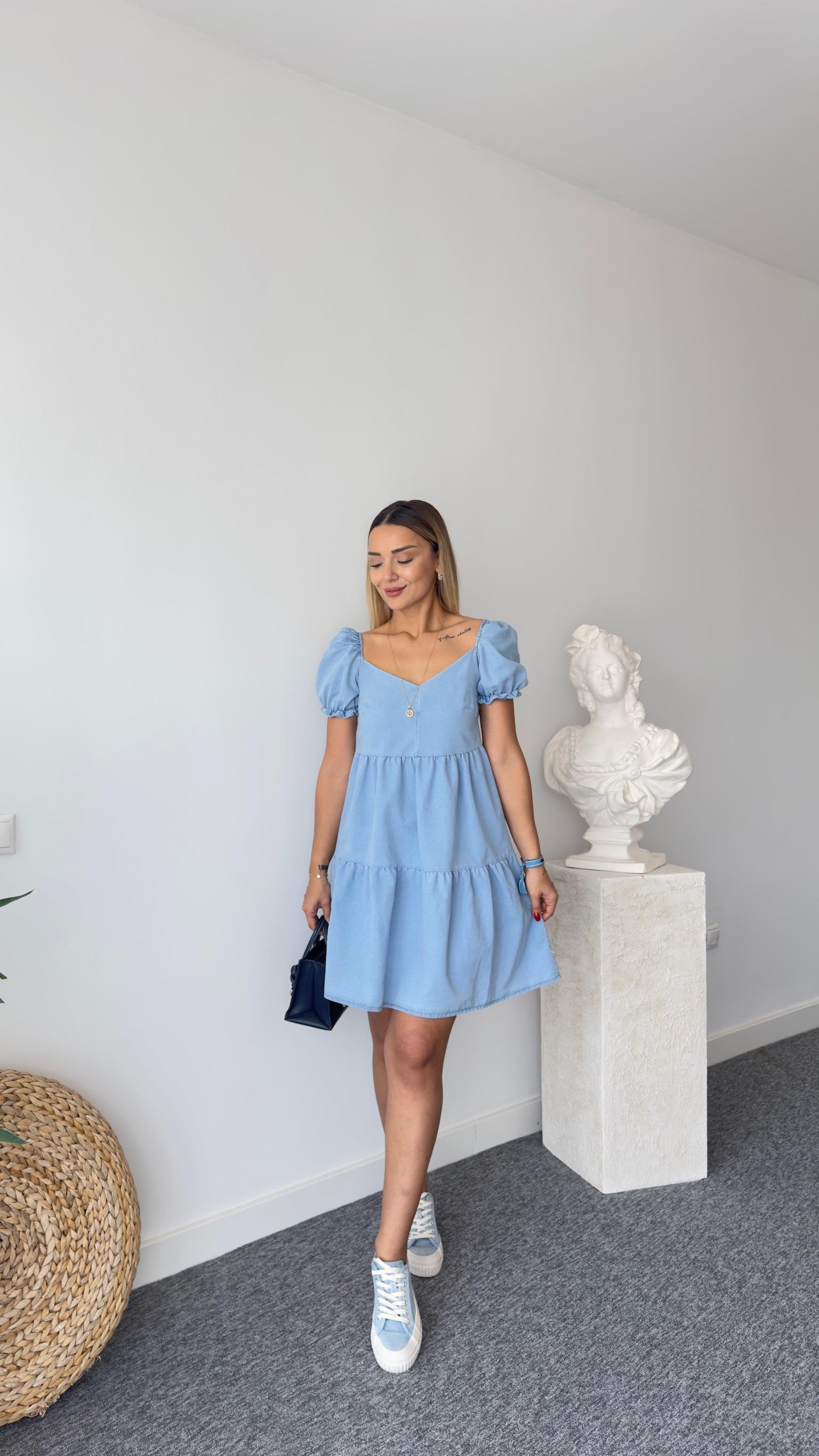 Klari Sırt Lastikli Volanlı Jean Elbise 