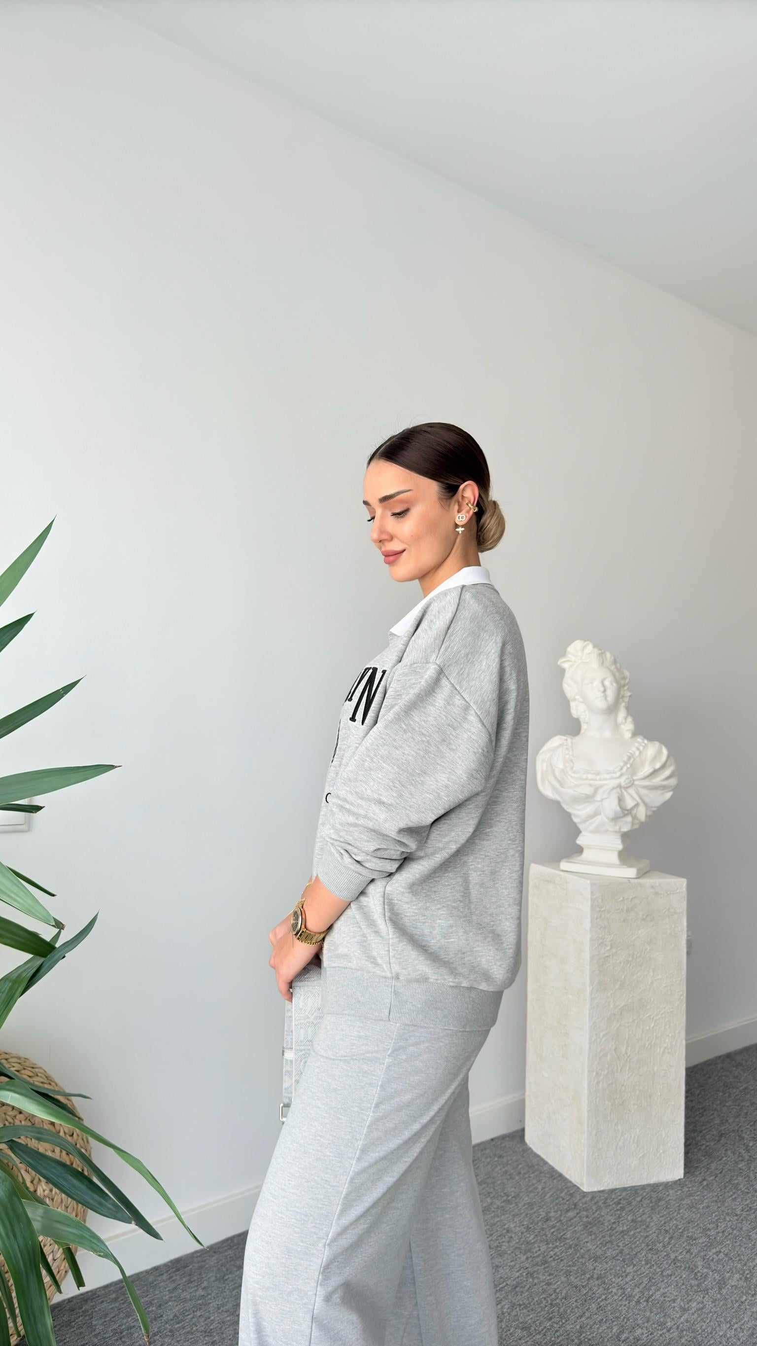 Beyaz Yaka Brooklyn Yazılı Gri Sweatshirt