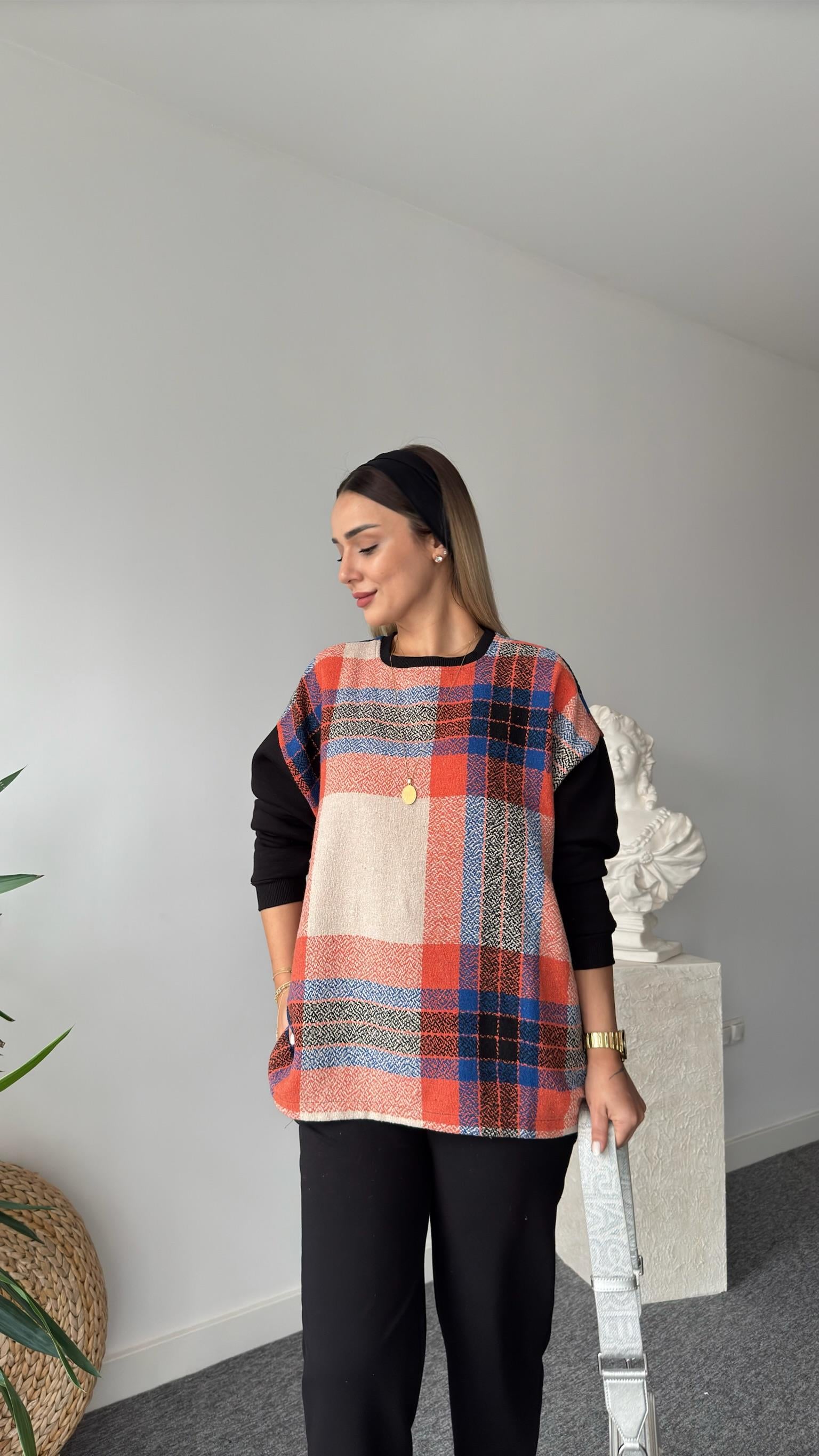 Ekose Desen Kolları Düz Salaş Sweat