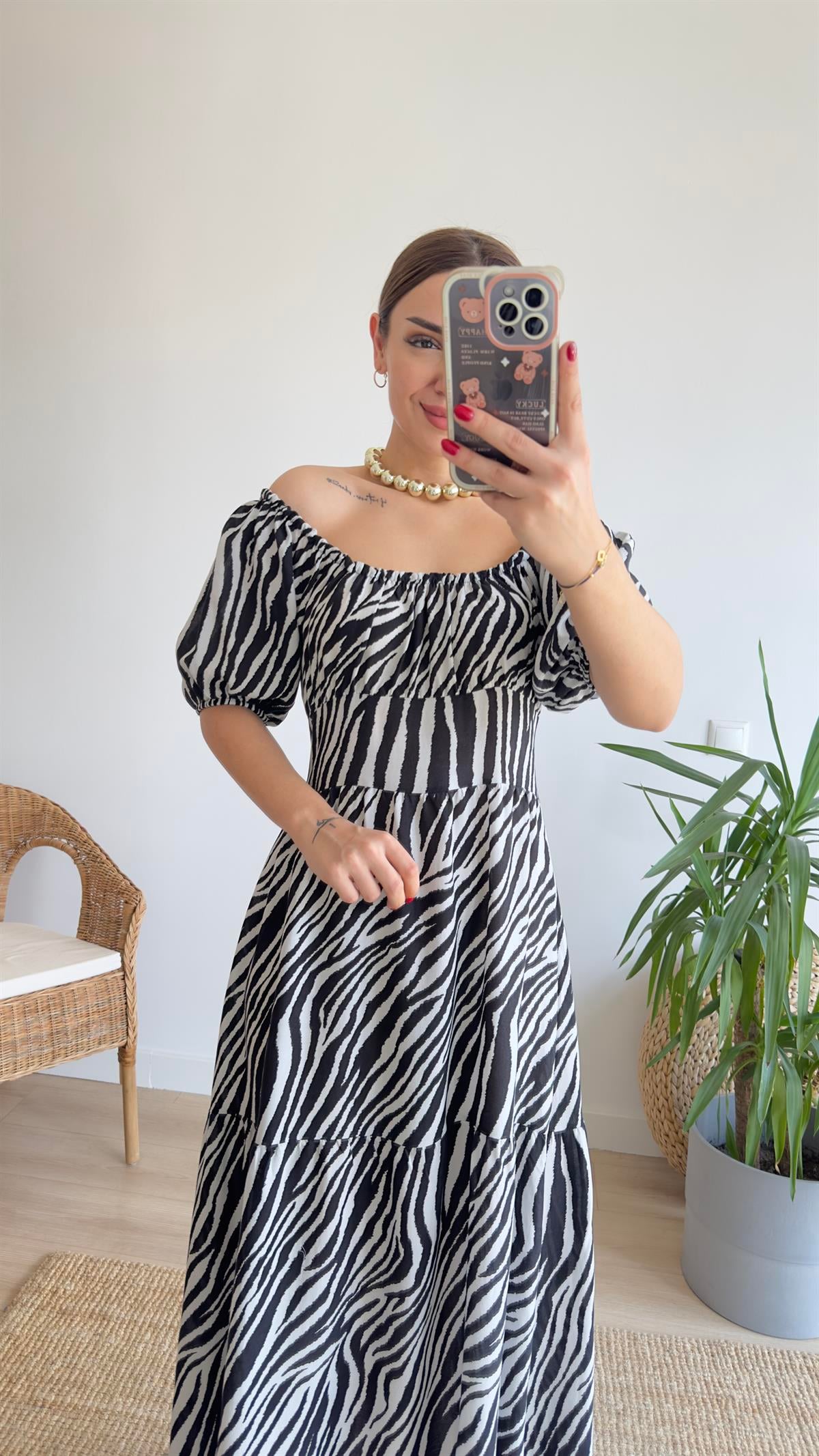 Peste Orj Marka Gipeli Zebra Elbise