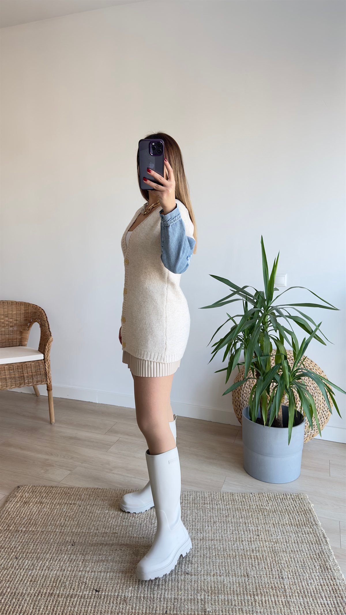 Kolları Kot Detaylı Bej Hırka 