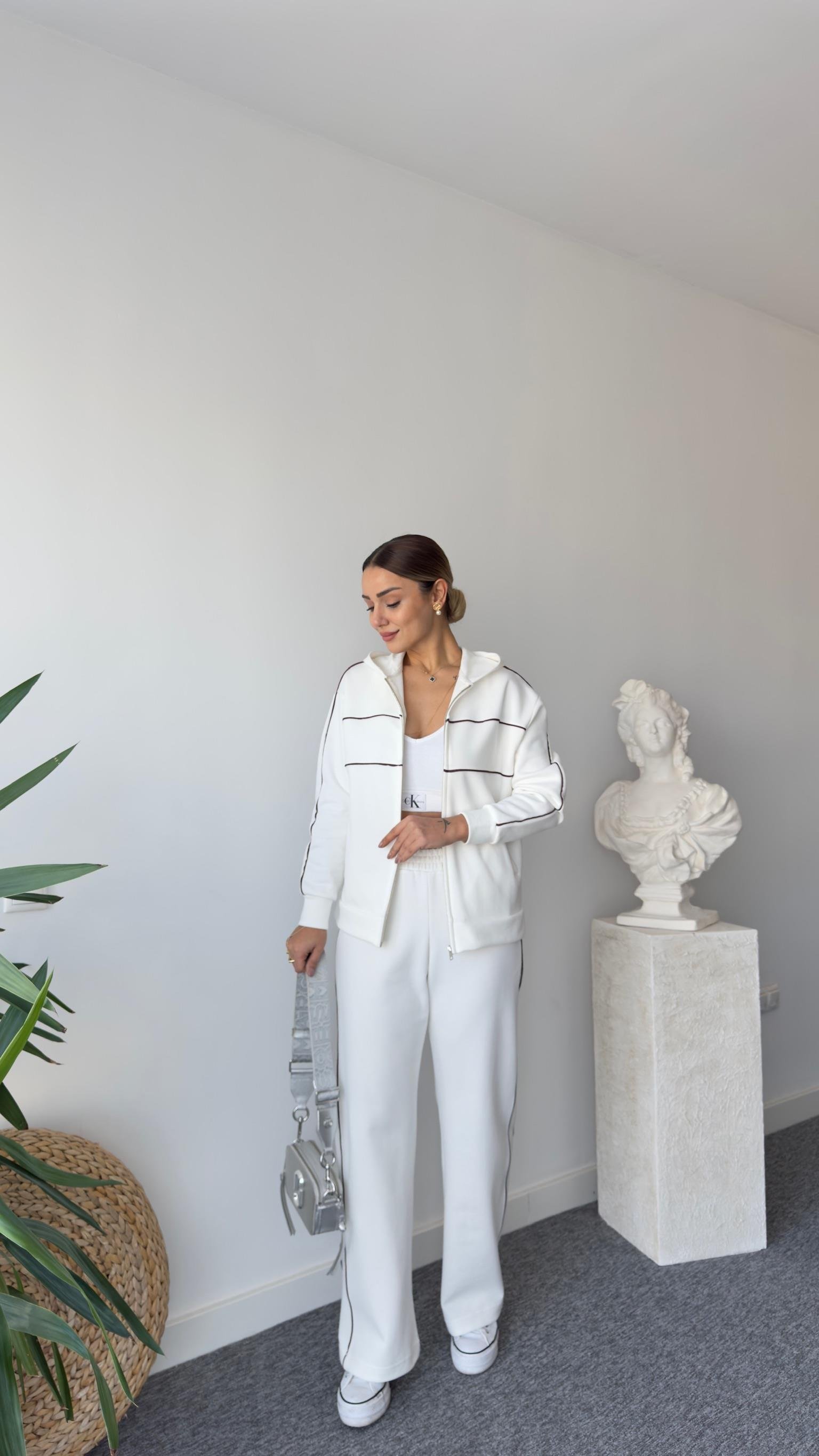 Vians Biyeli Beyaz Oys Pike Takım