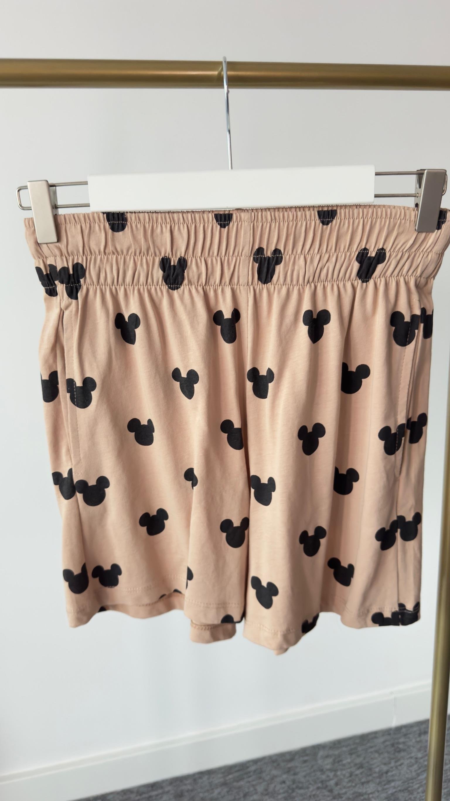 Mickey Baskılı Krem Şortlu Takım