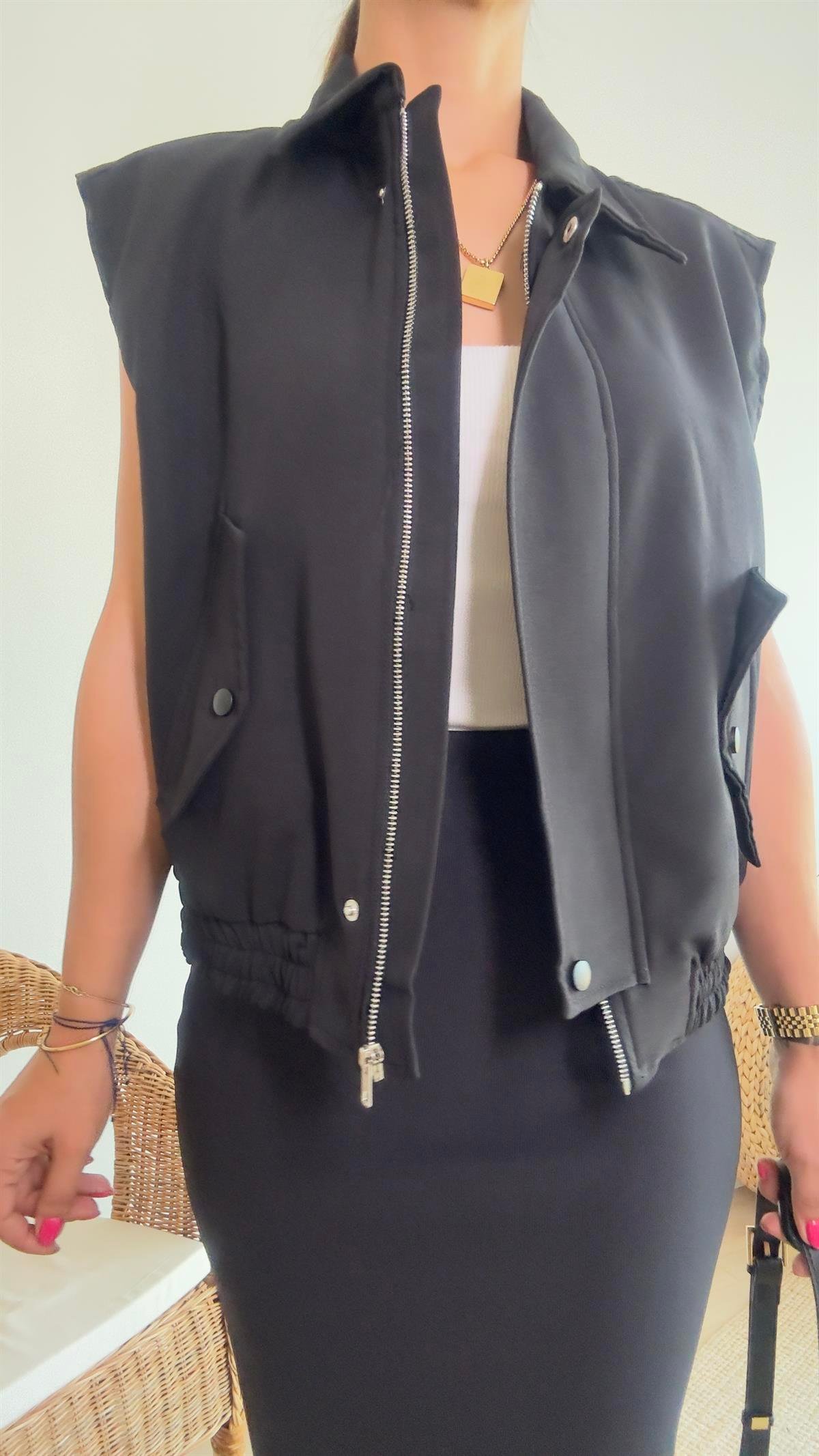Zra Model Cepli Siyah Yelek