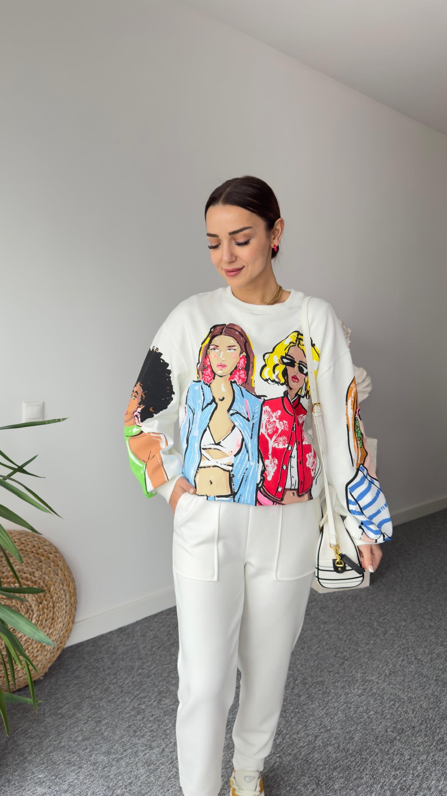 Renkli Kız Baskılı Beyaz Sweatshirt
