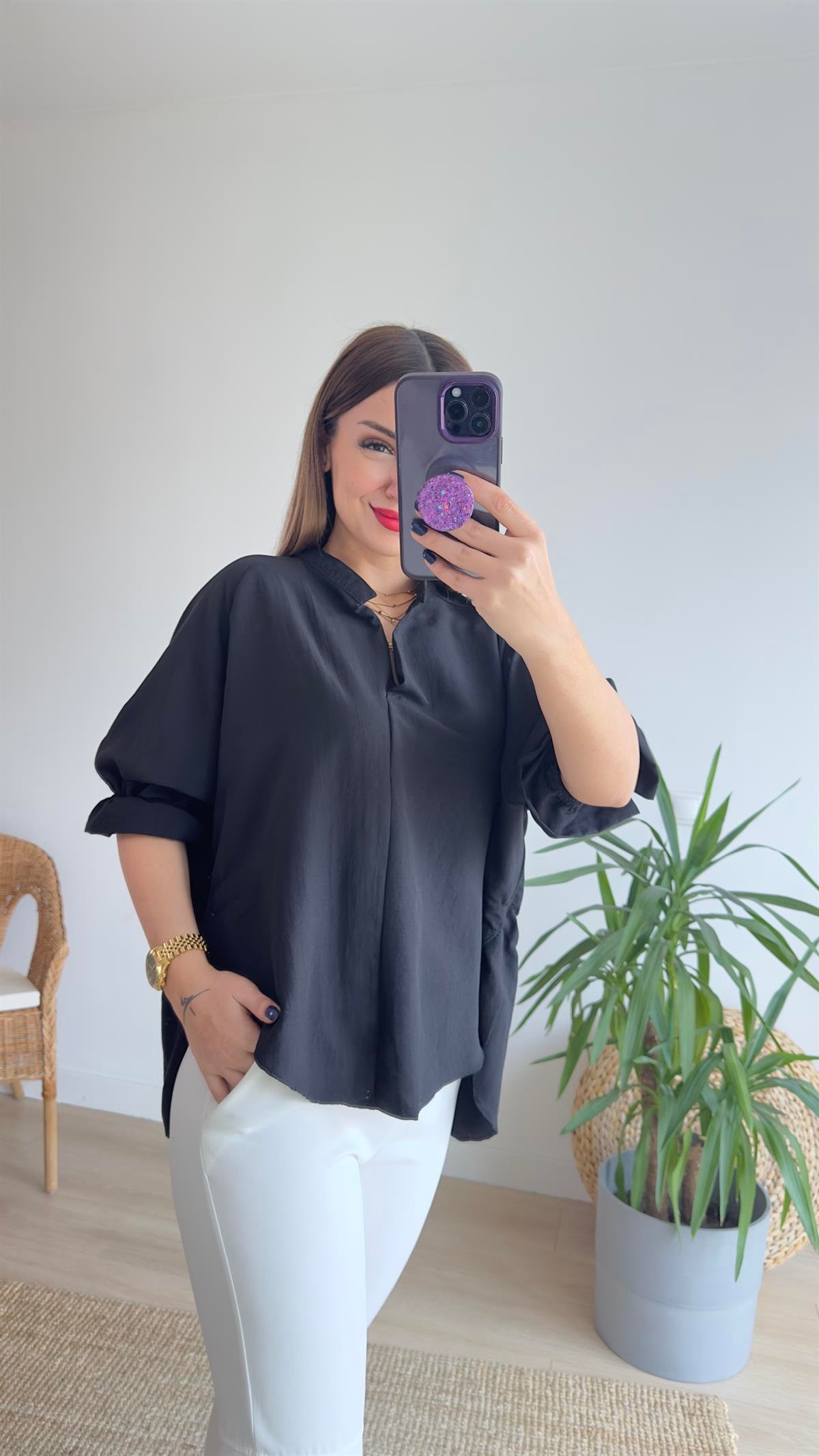 Sırtı Çapraz Detay Siyah Bluz