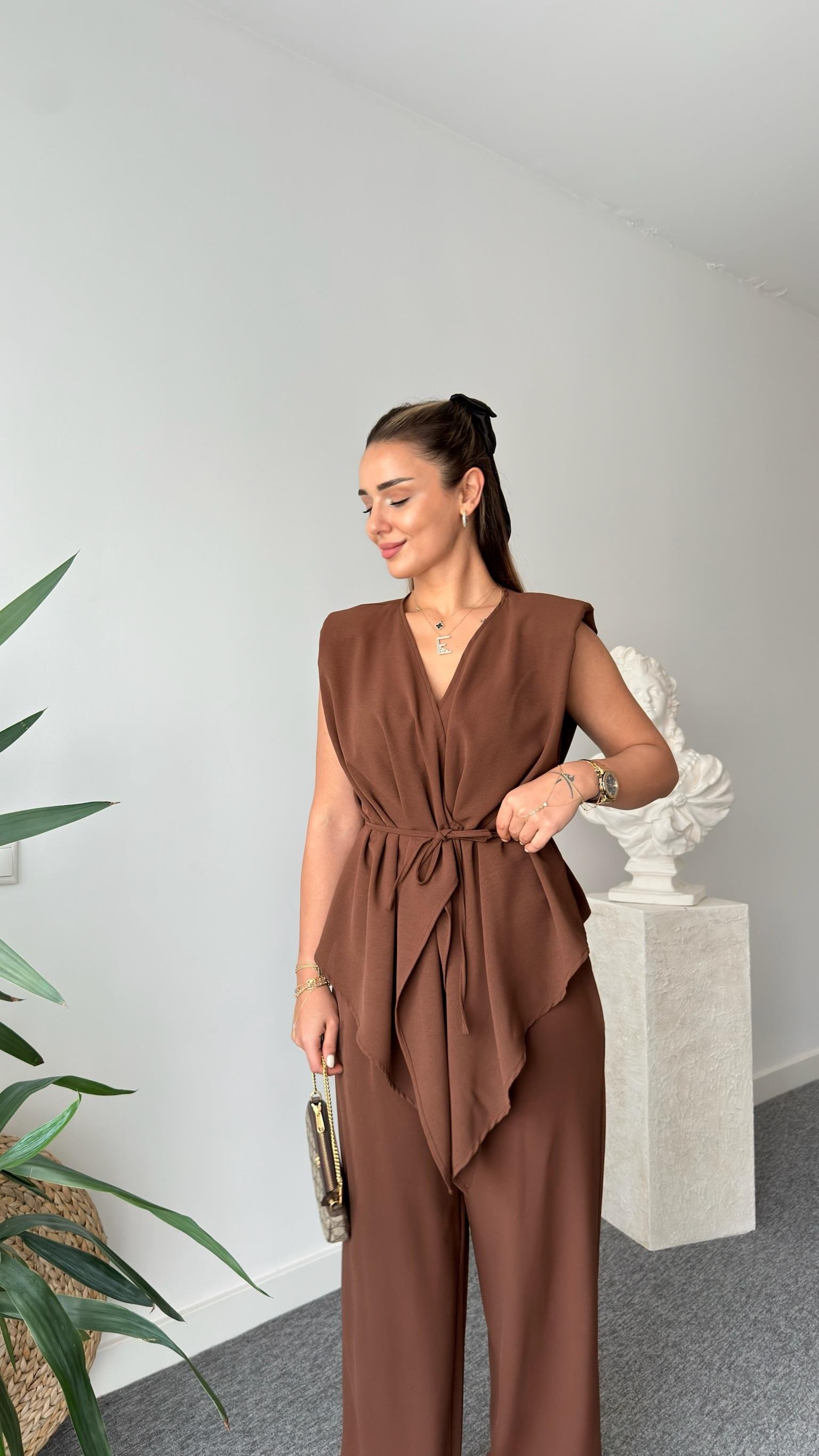 Kahve Jovo Asimetrik Kesim Vatkalı Takım