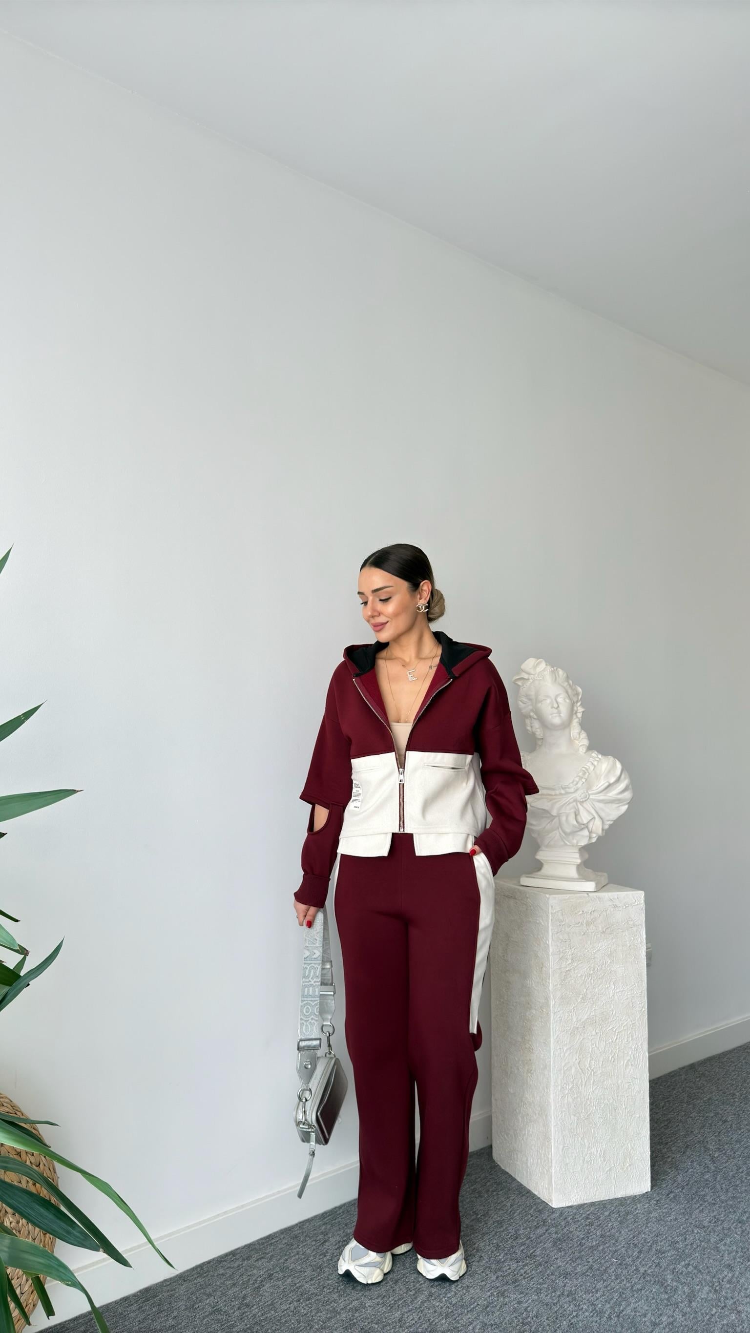 Bordo Latiya Kaşe Detaylı Tasarım Takım