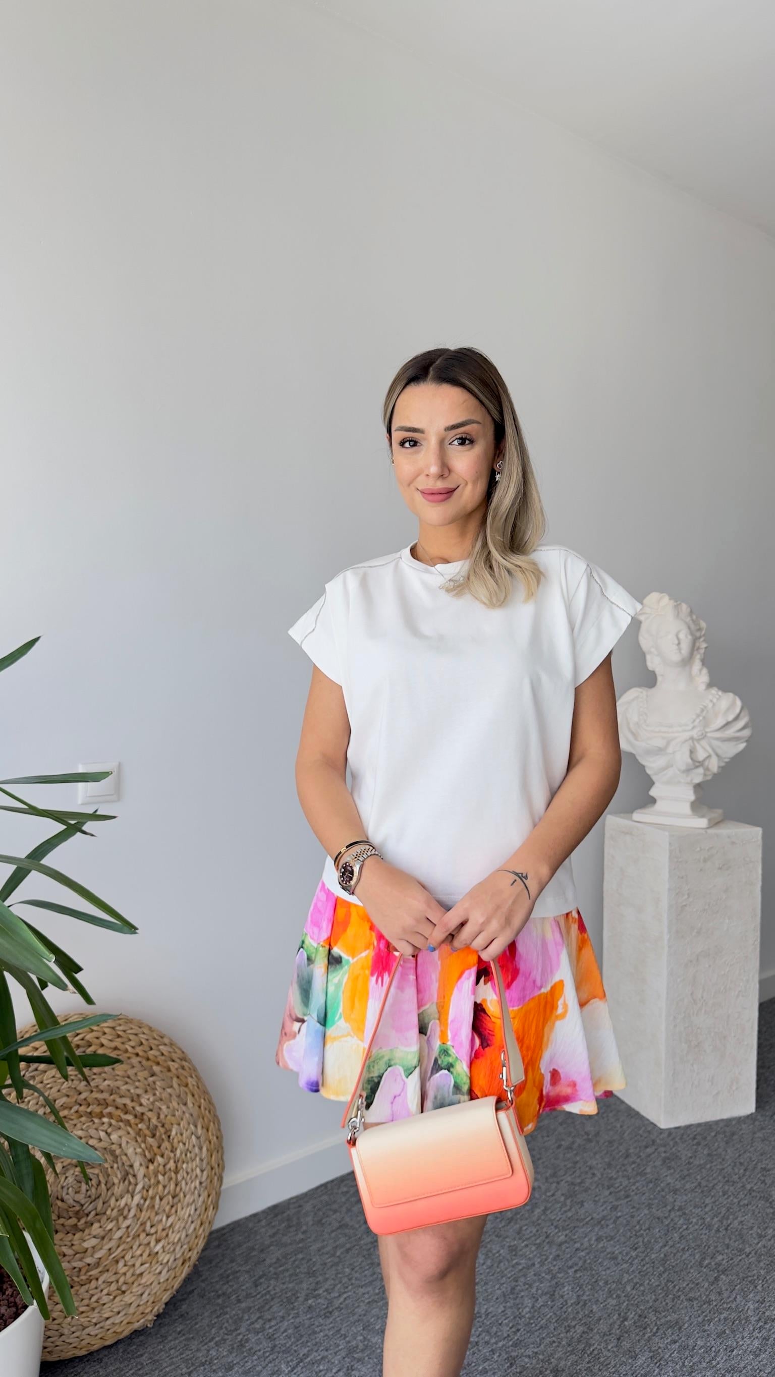 Ntwrk Model Omuz Detaylı Beyaz Tshirt