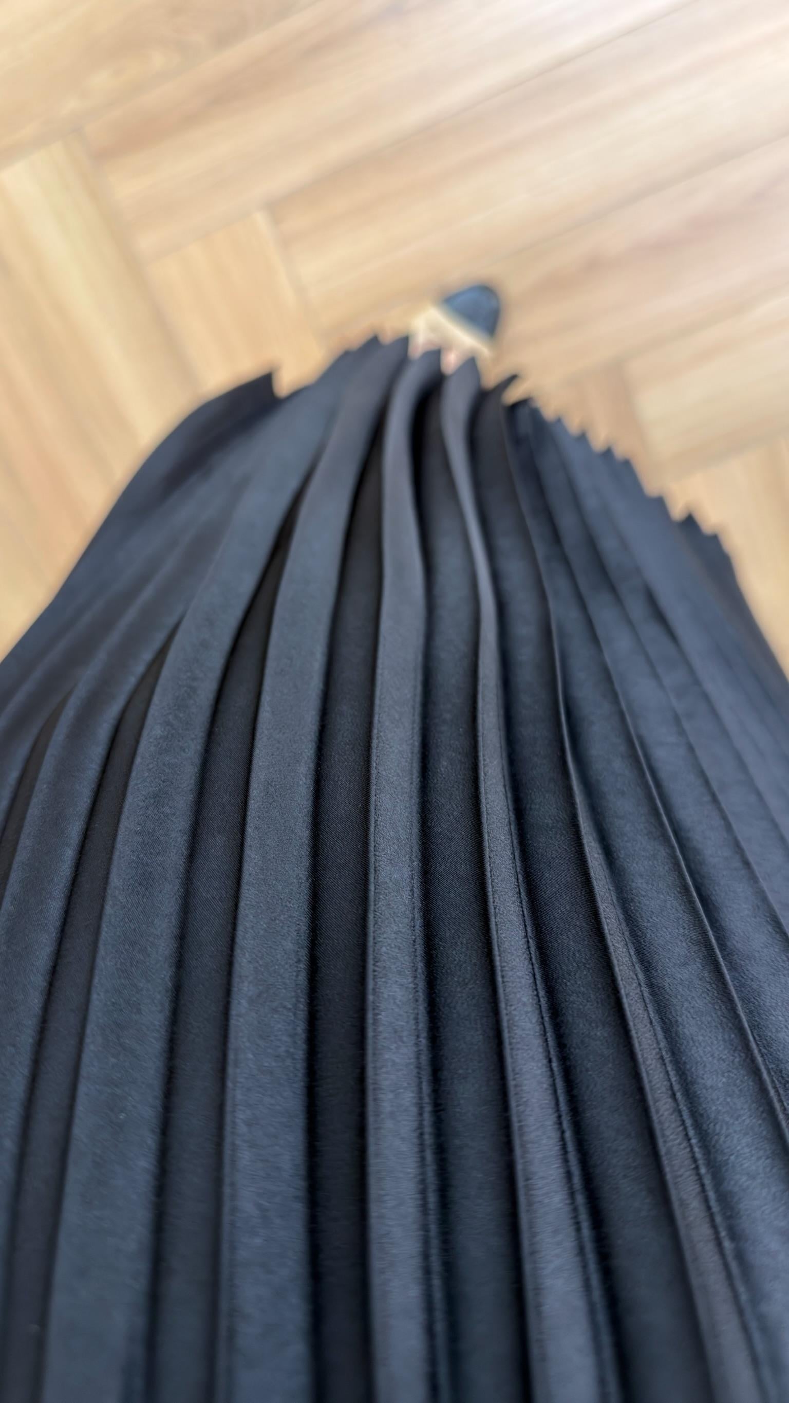 Jovle Tshirt Detaylı Piliseli İkili Elbise 