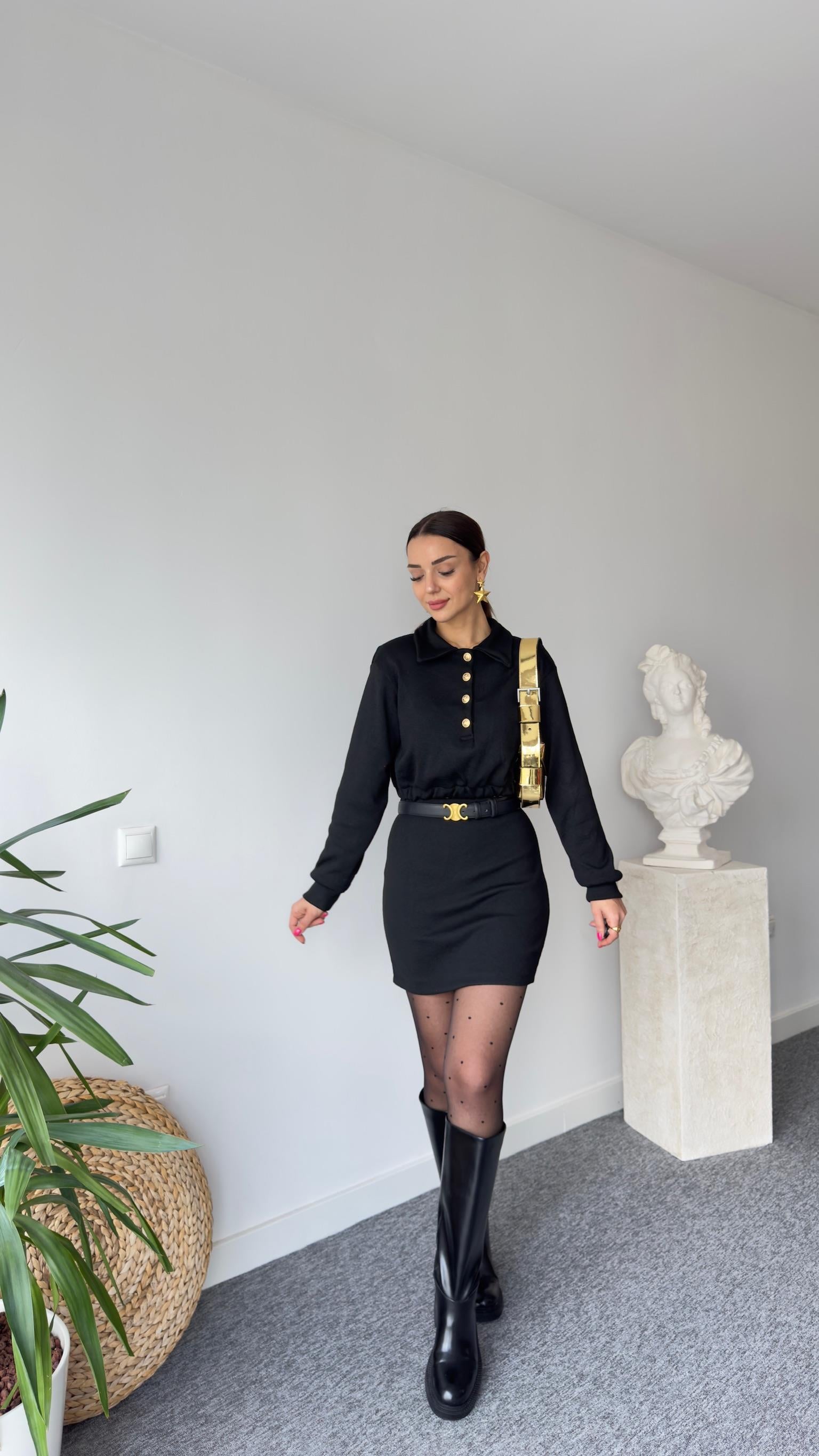 Siyah Gold Düğmeli Triko Takım