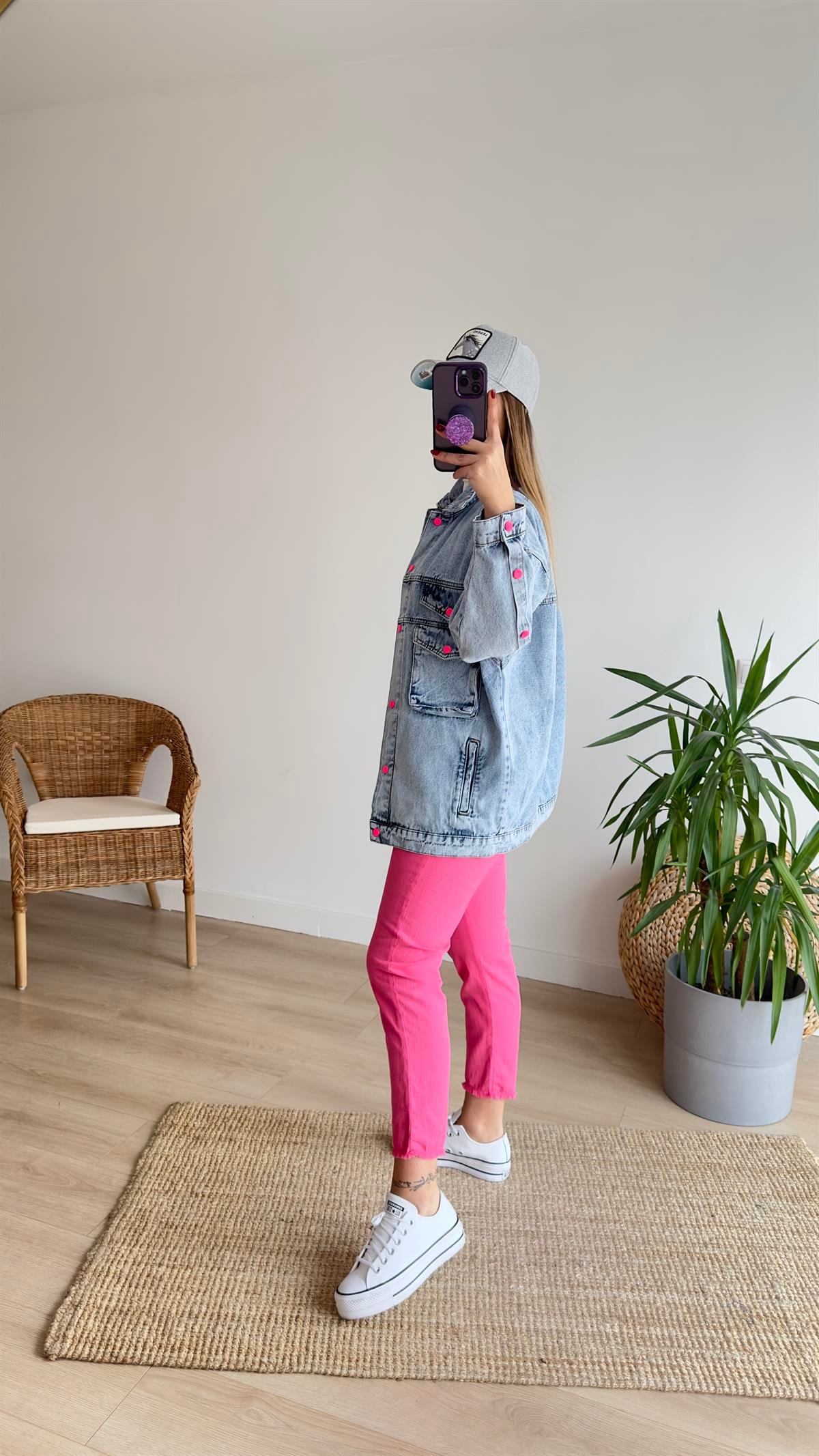 Pembe Düğmeli Kot Ceket