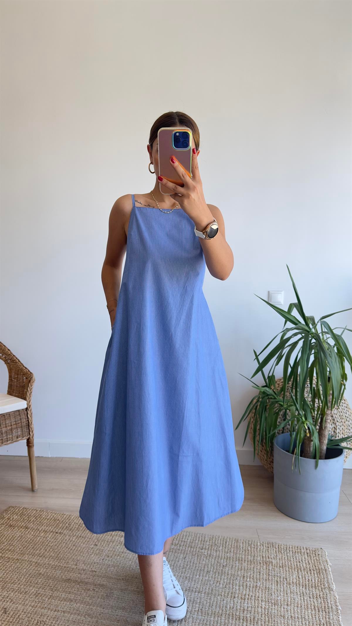 Sırt Lastikli Standart Basic Elbise 